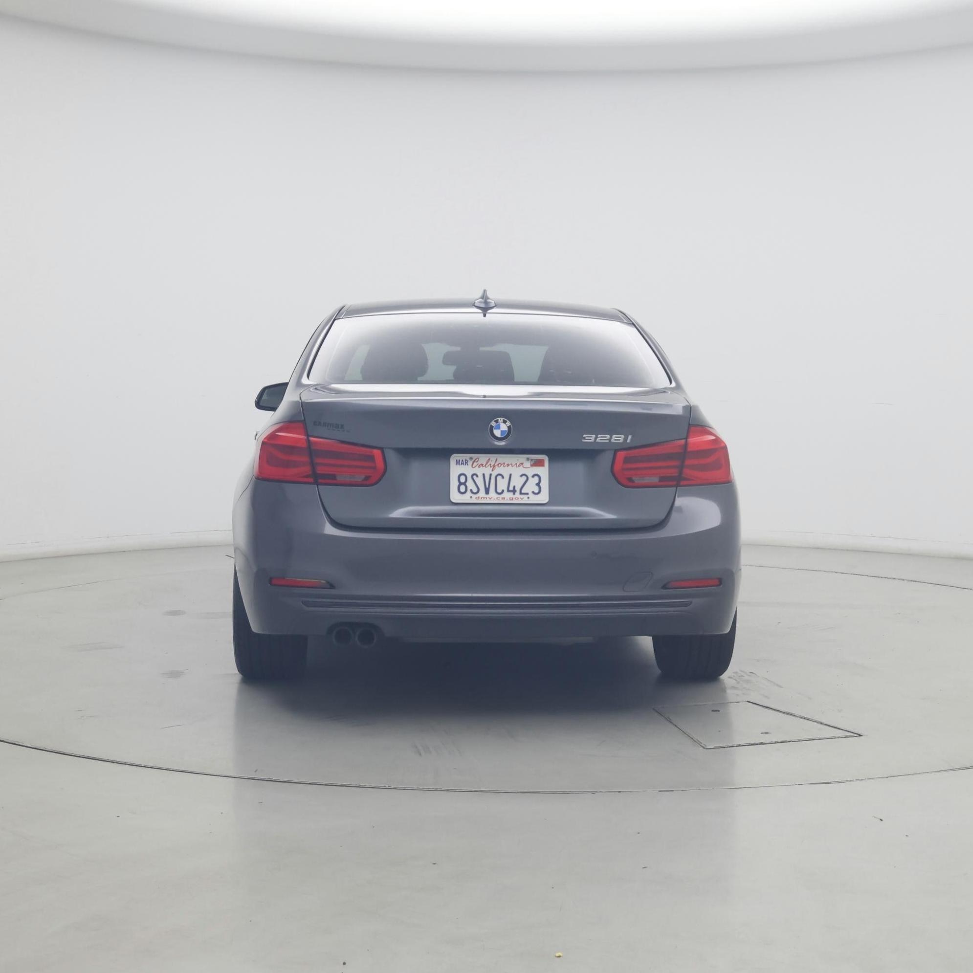 Thumbnail: 2016 BMW 3 Series - 6