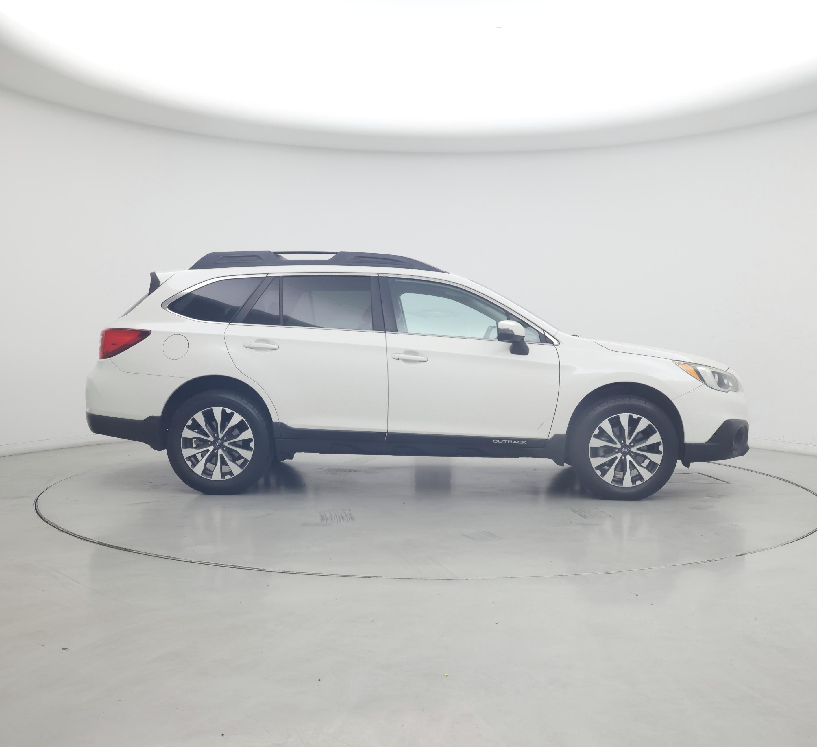 Thumbnail: 2016 Subaru Outback - 7