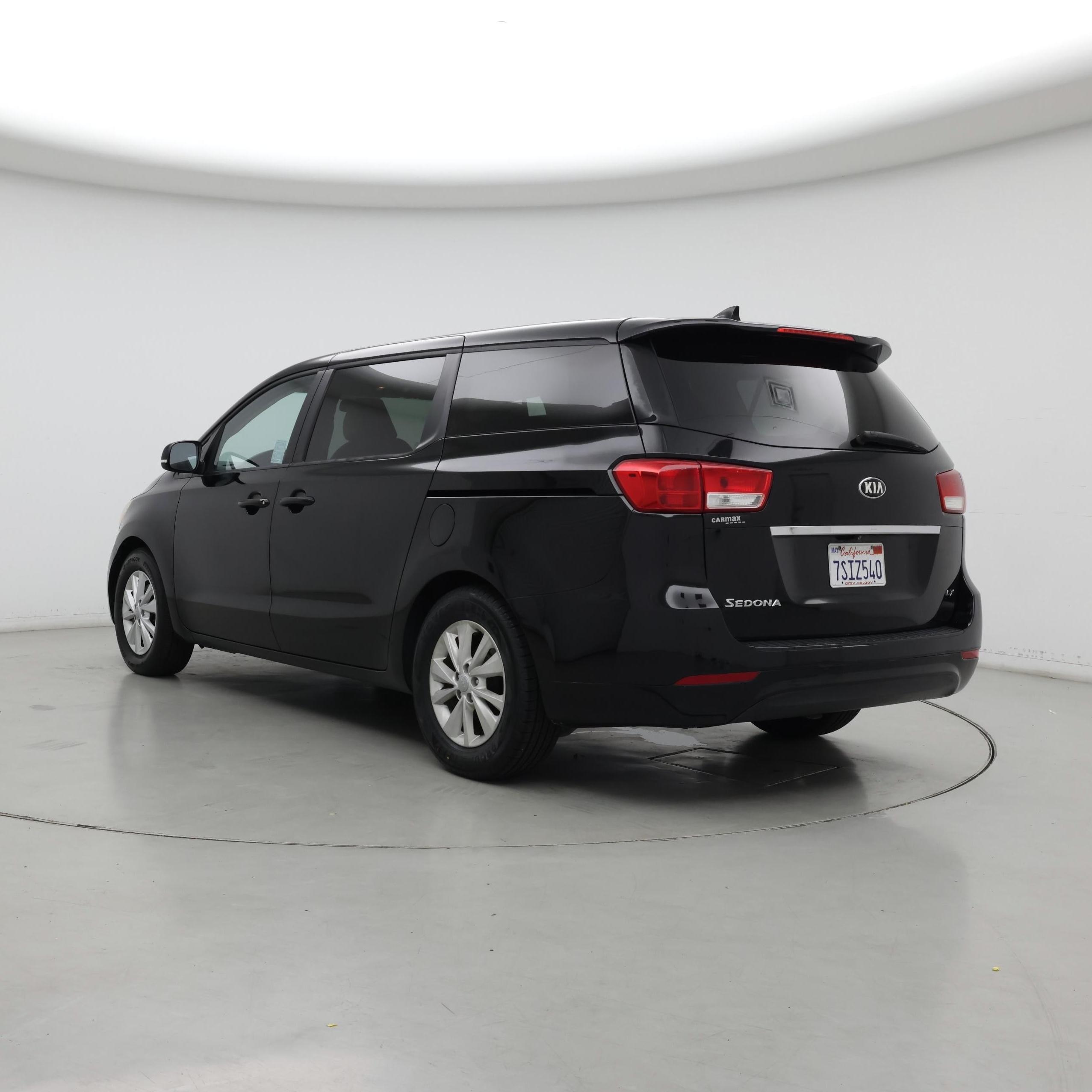 Thumbnail: 2017 Kia Sedona - 2