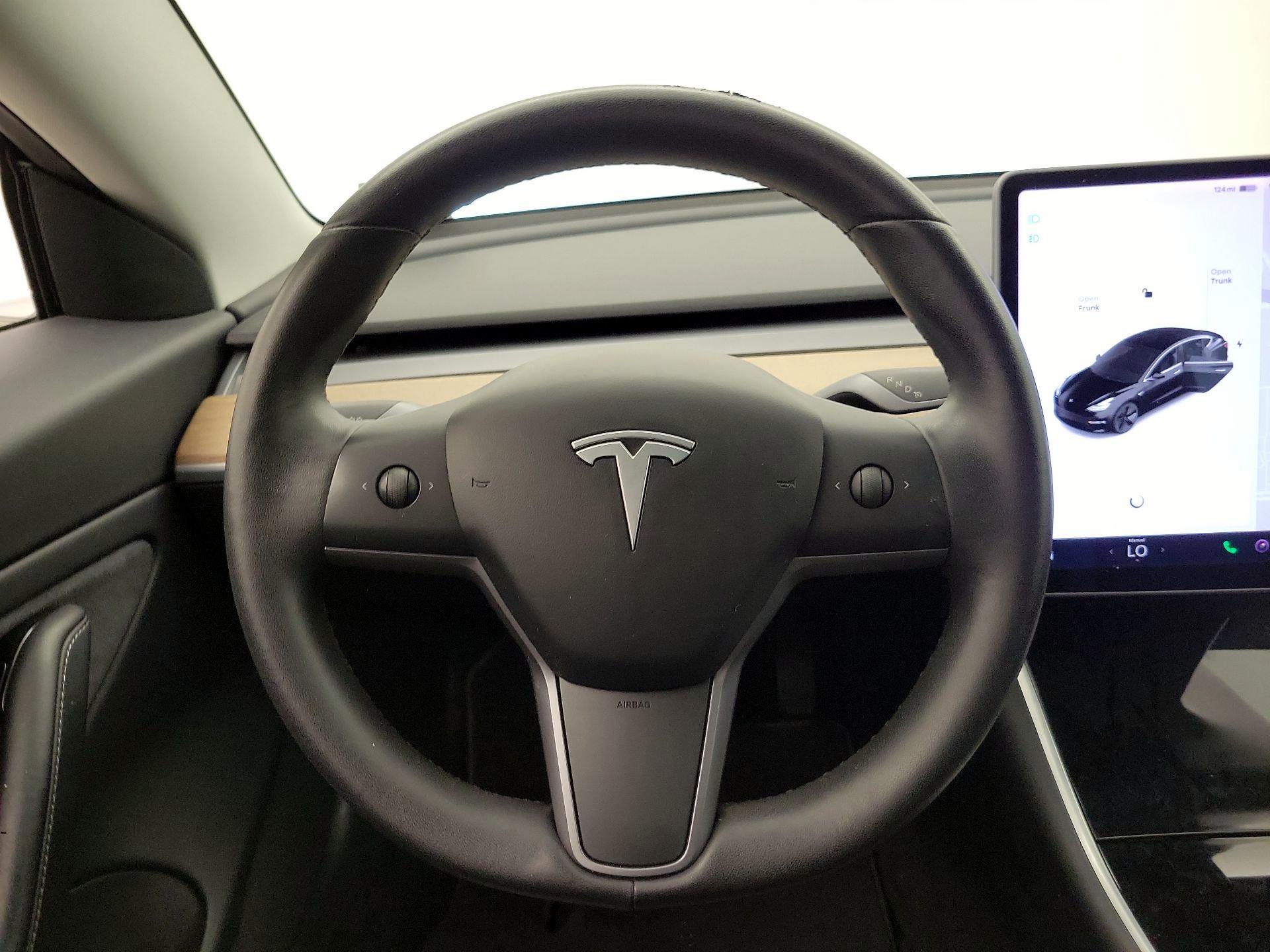 Thumbnail: 2020 Tesla Model 3 - 10