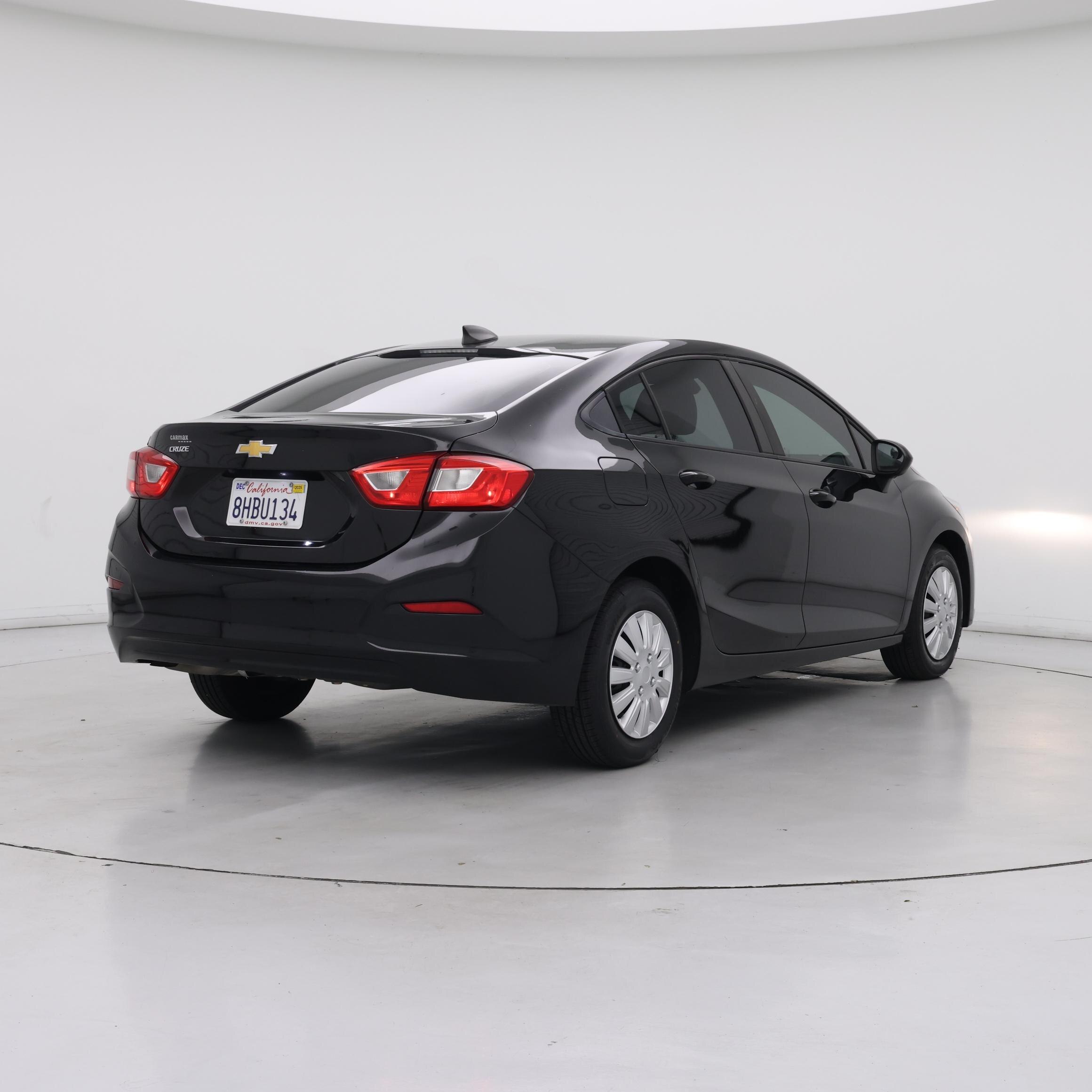 Thumbnail: 2019 Chevrolet Cruze - 8
