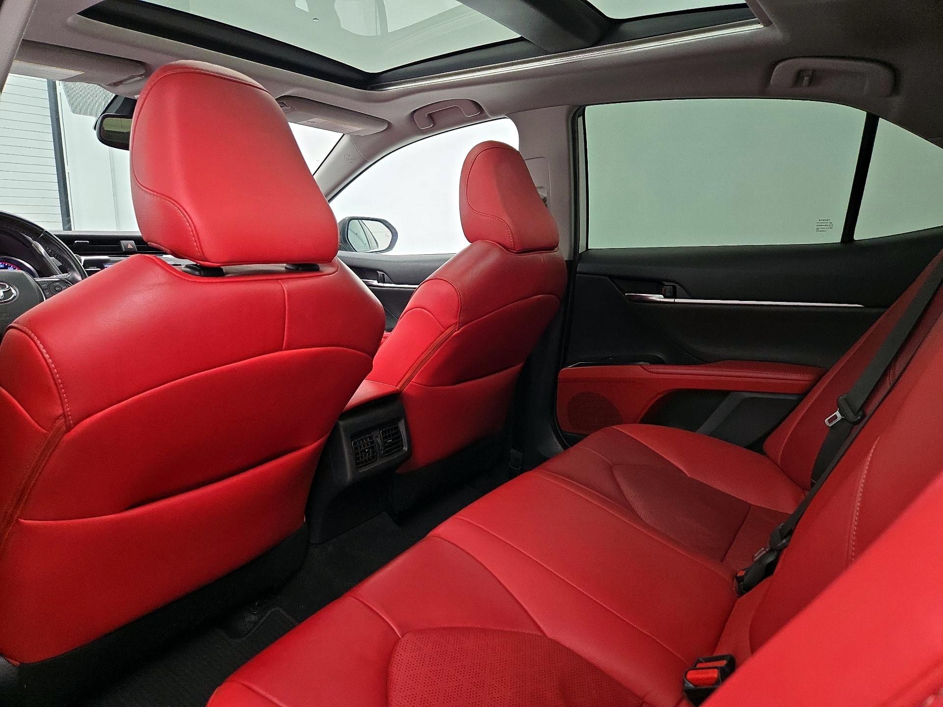 Thumbnail: 2019 Toyota Camry - 20
