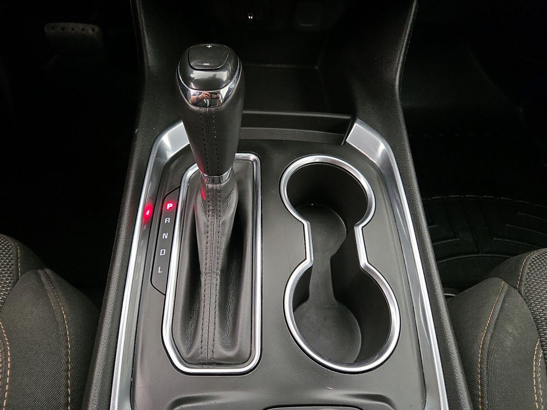 Thumbnail: 2019 Chevrolet Traverse - 17