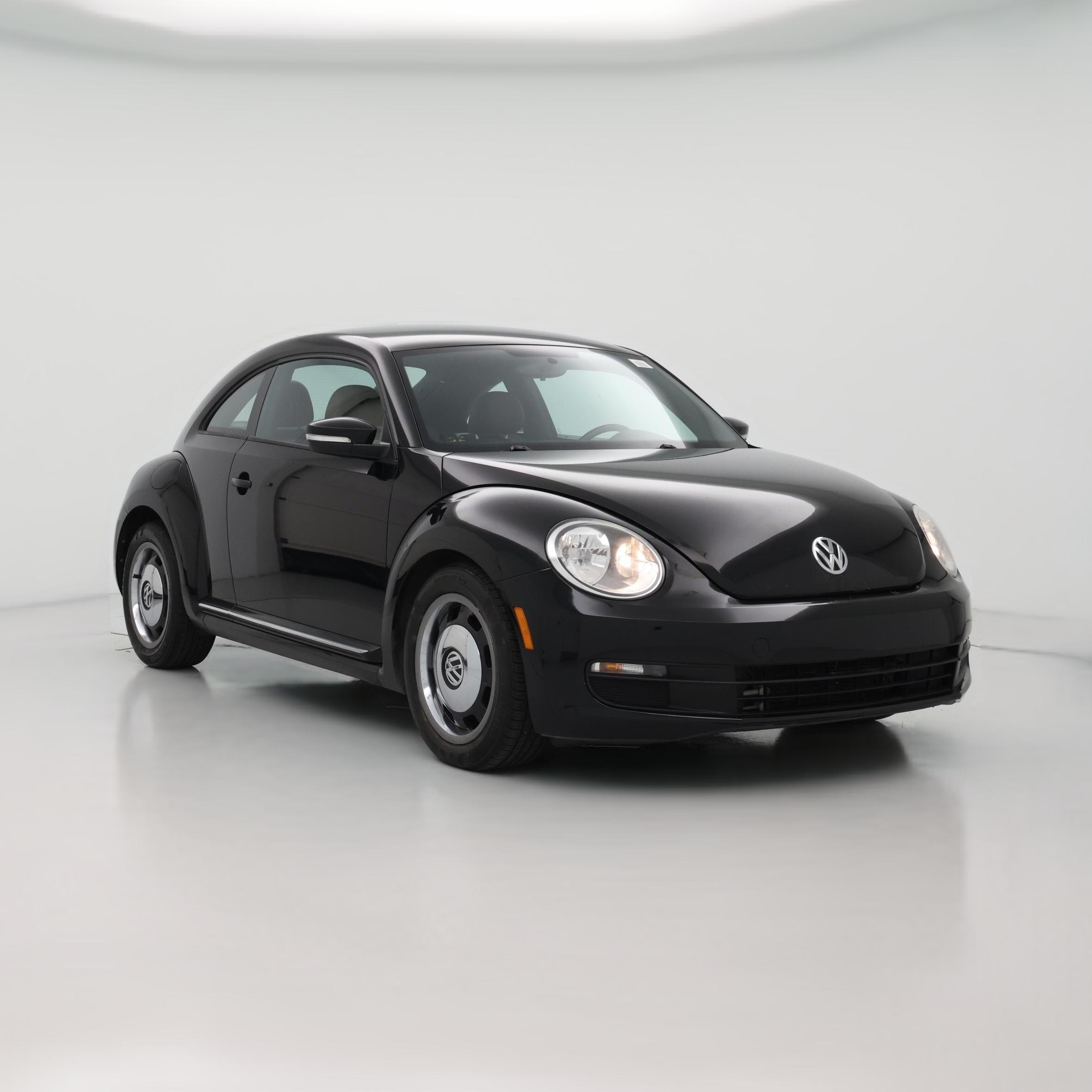 Thumbnail: 2015 Volkswagen Beetle - 1