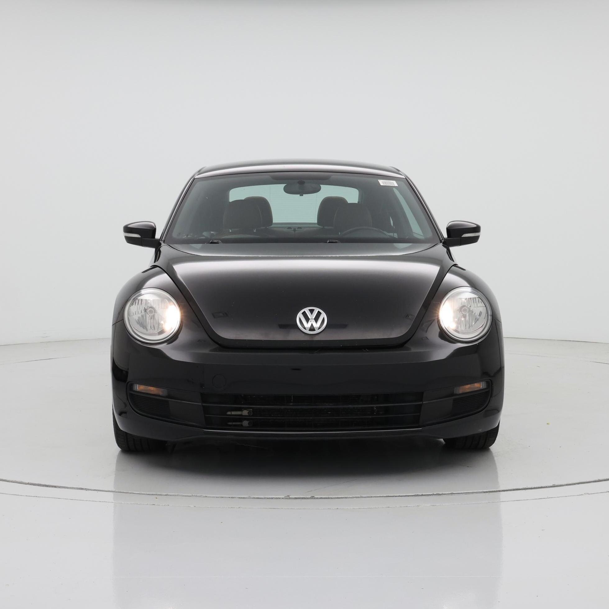 Thumbnail: 2015 Volkswagen Beetle - 5