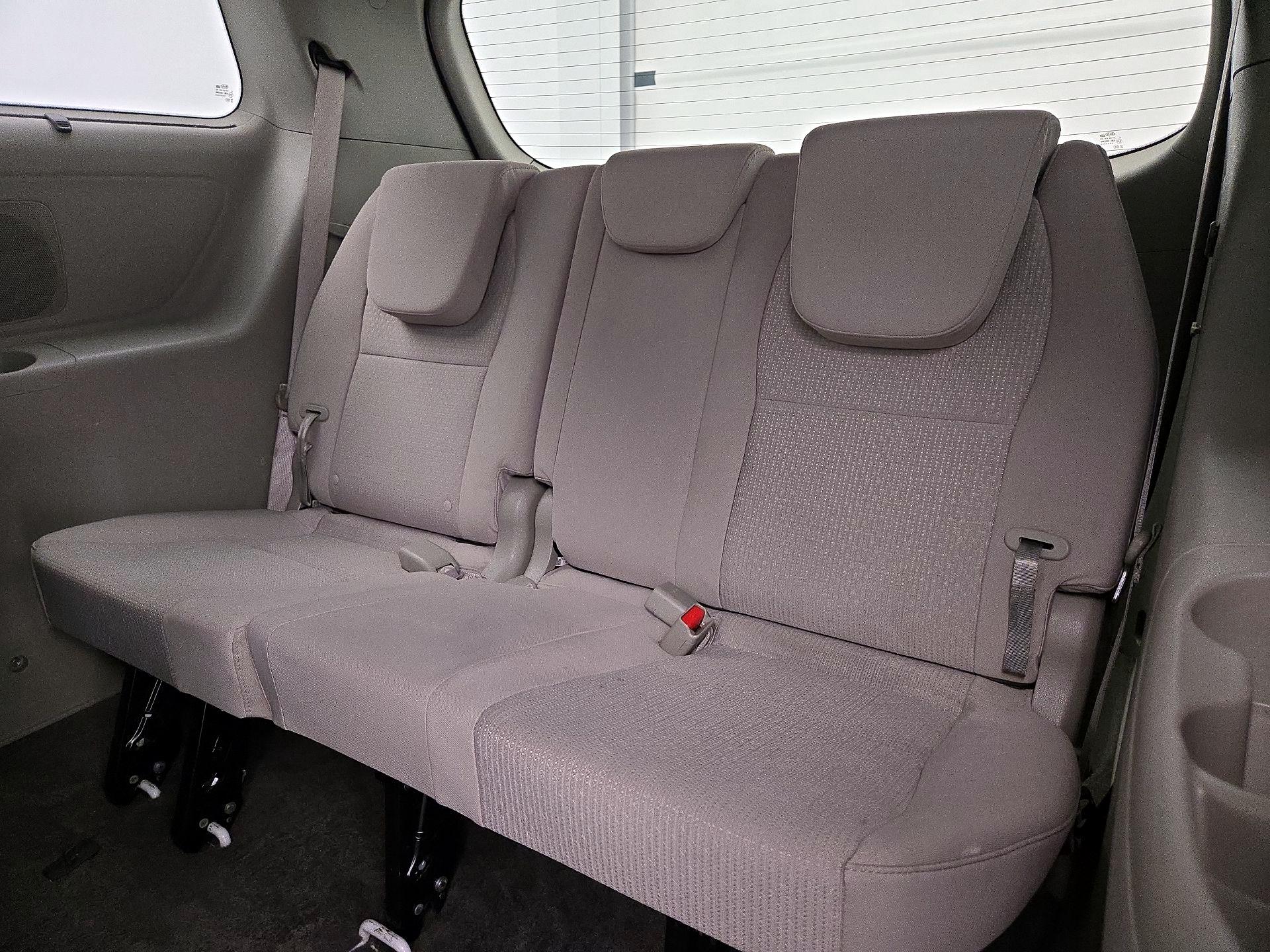 Thumbnail: 2016 Kia Sedona - 20