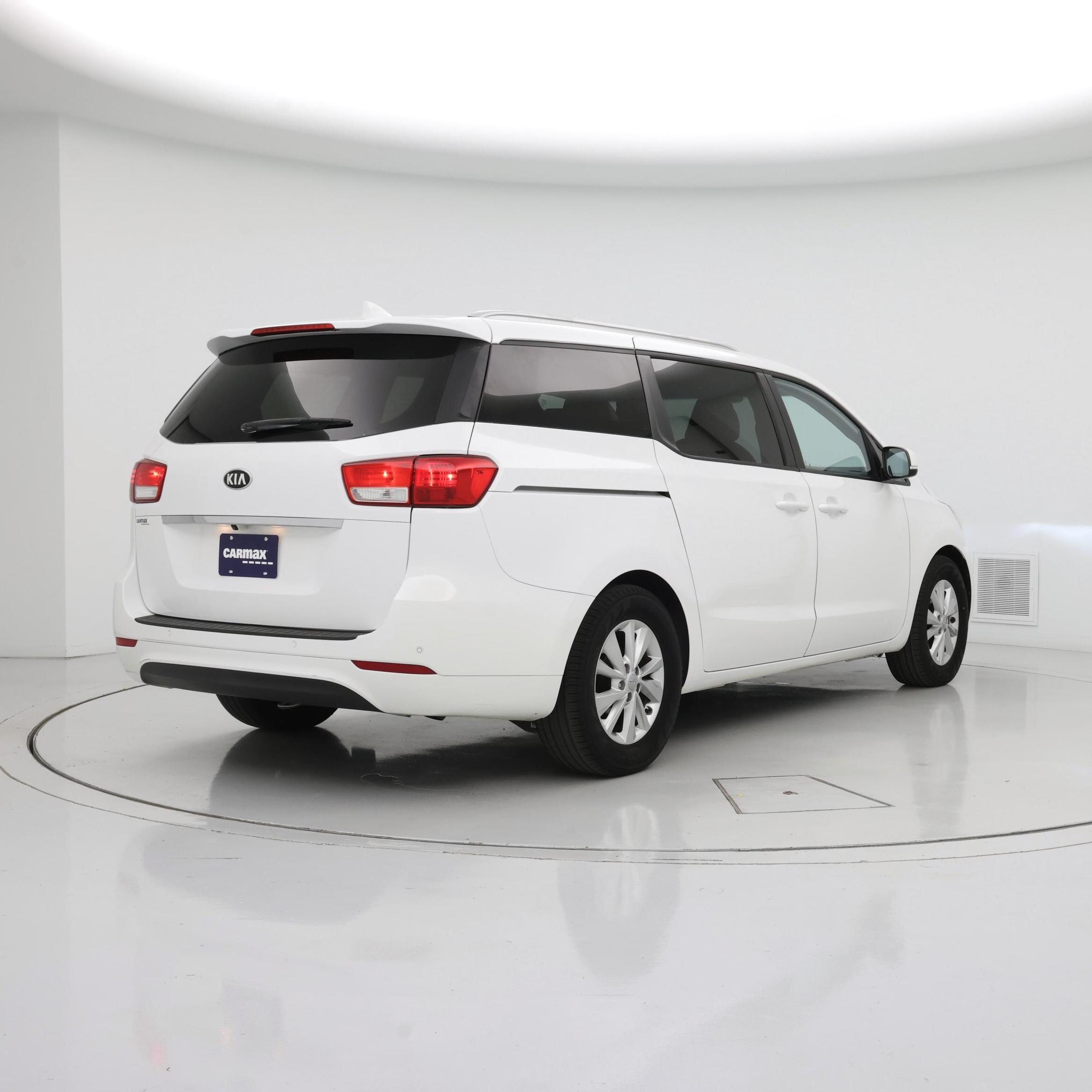 Thumbnail: 2016 Kia Sedona - 8