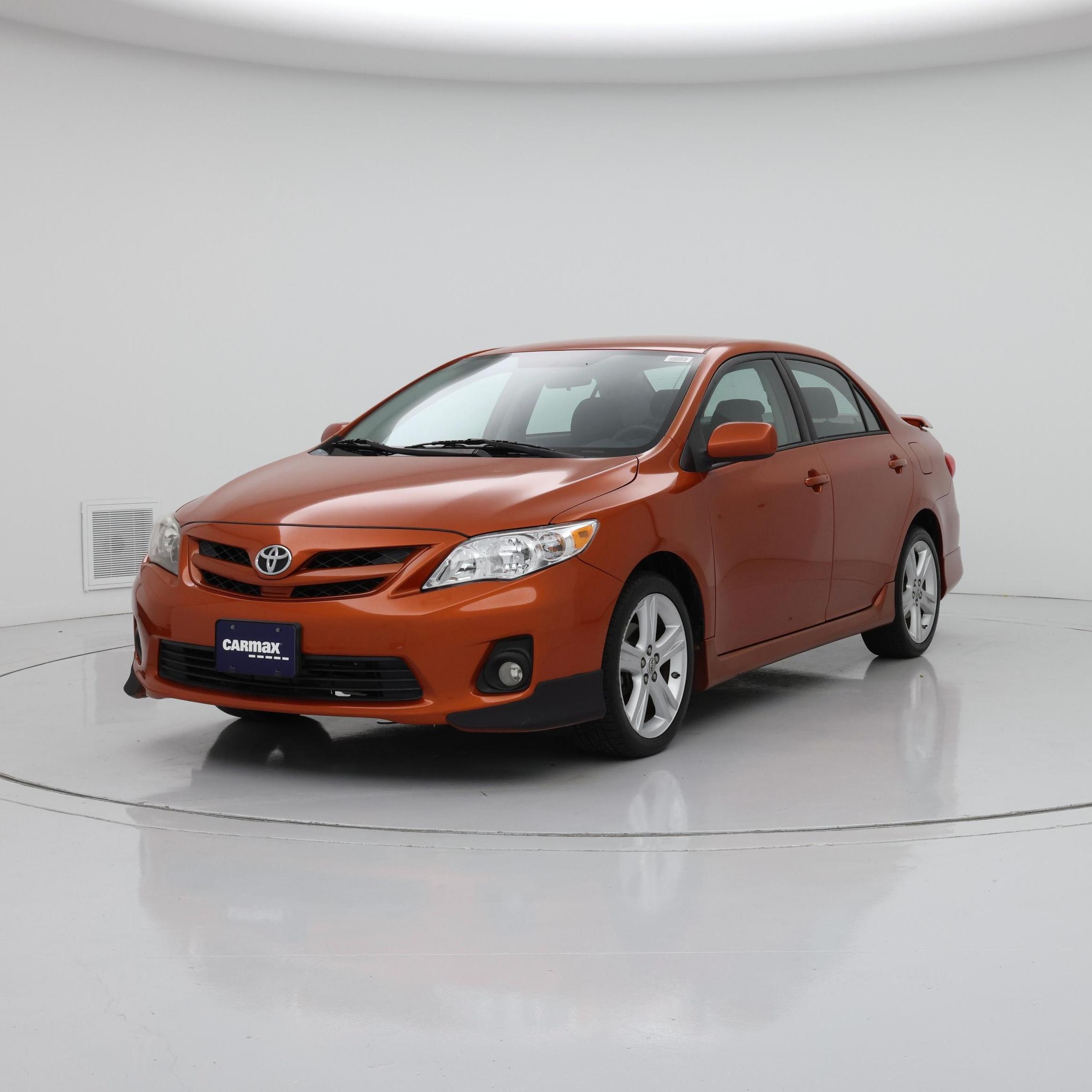Thumbnail: 2013 Toyota Corolla - 4