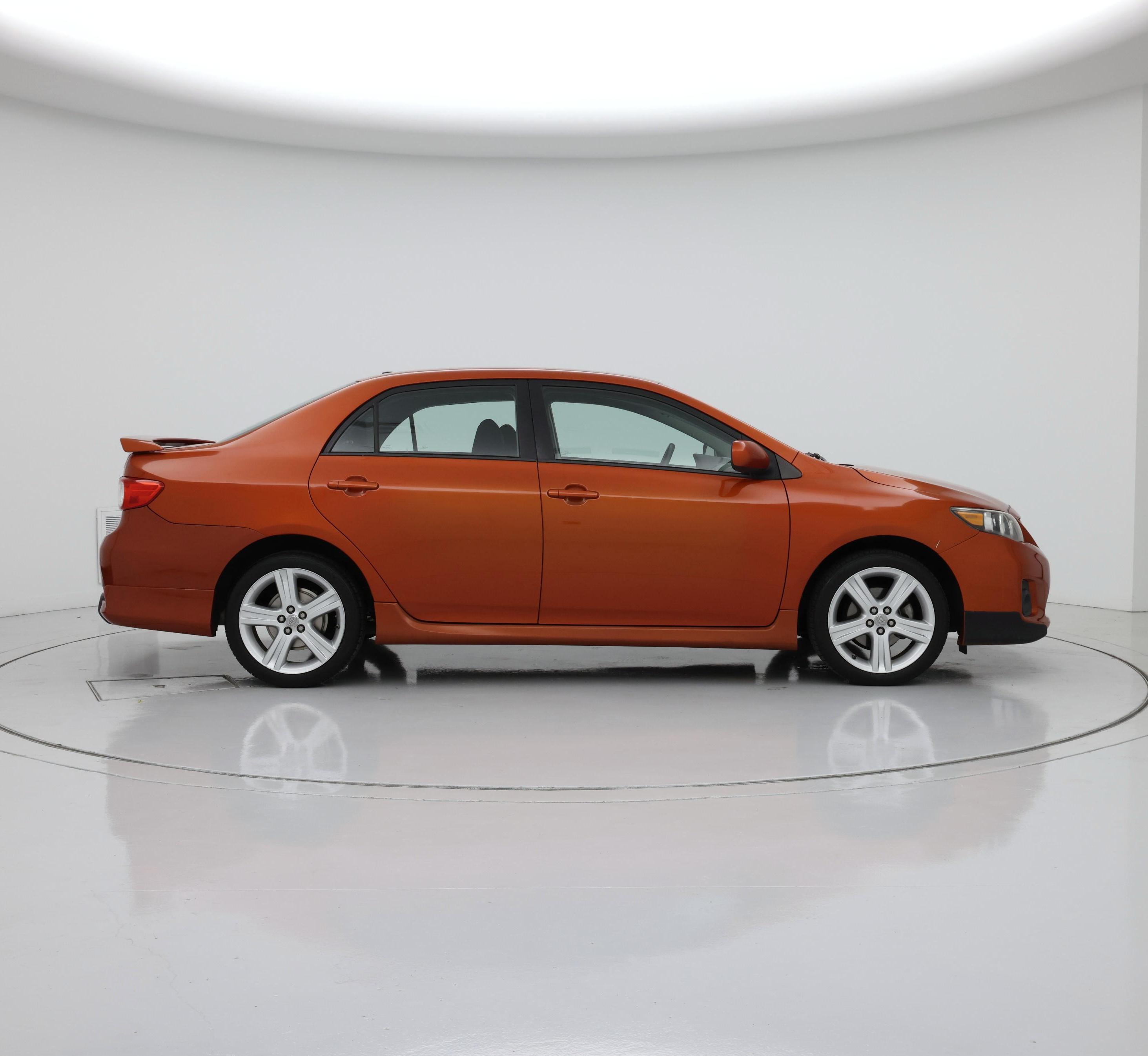Thumbnail: 2013 Toyota Corolla - 7