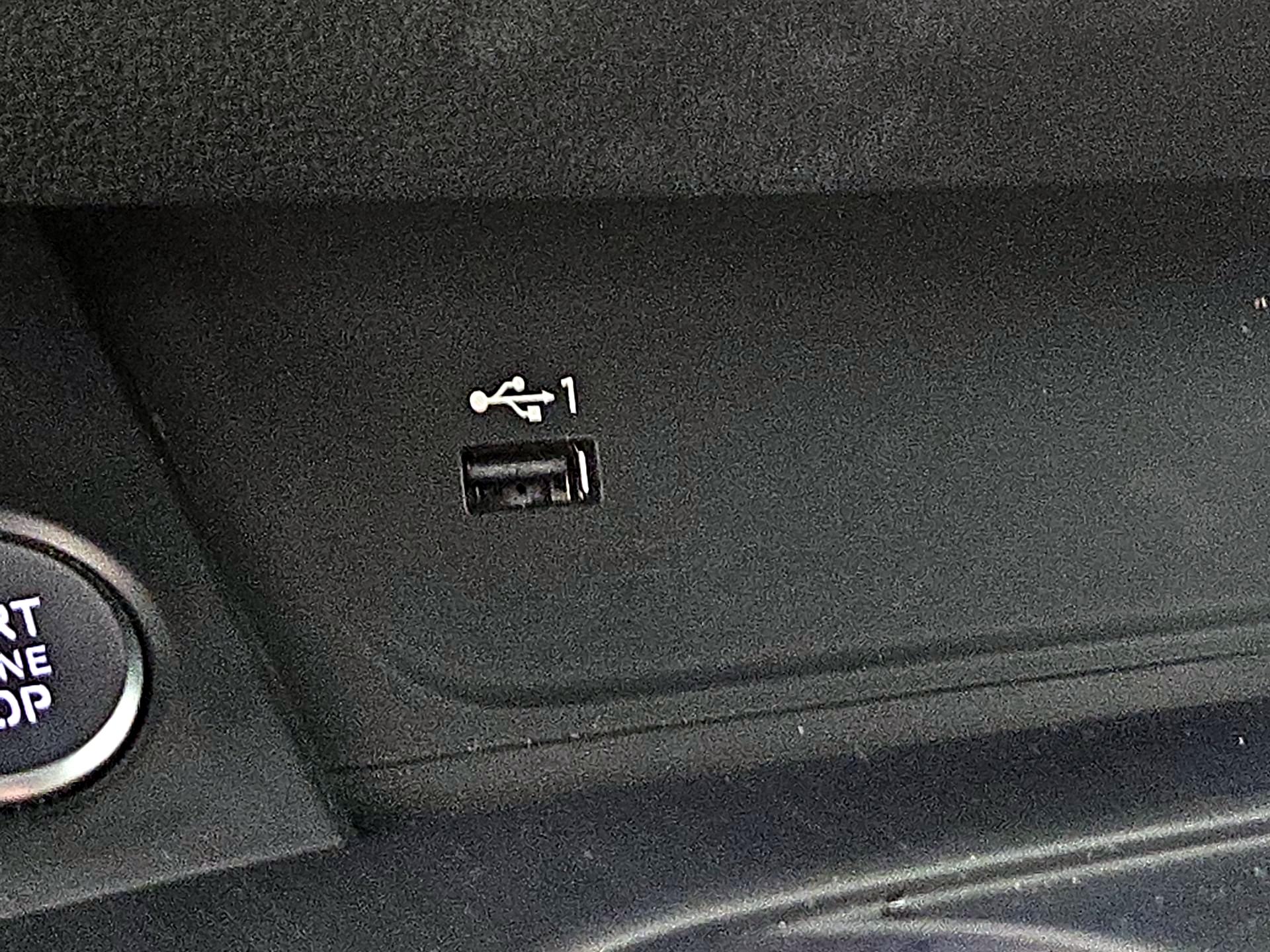 Thumbnail: 2019 Audi A4 - 18