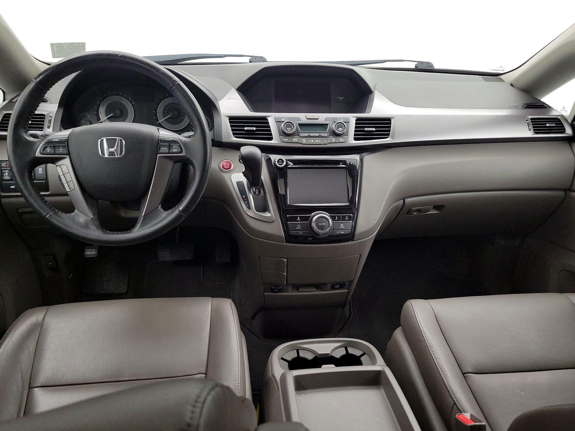 Thumbnail: 2014 Honda Odyssey - 9
