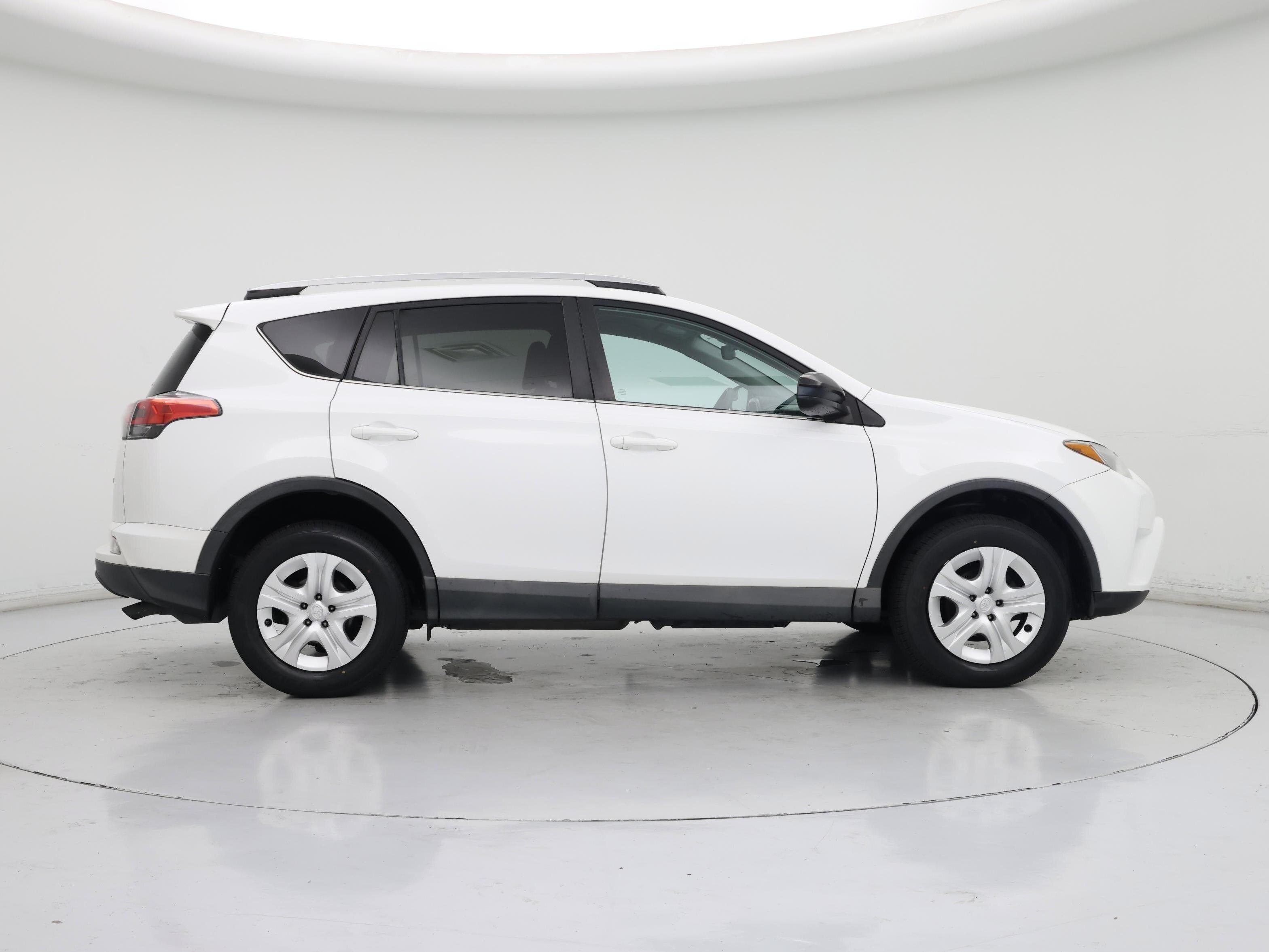 Thumbnail: 2016 Toyota RAV4 - 7