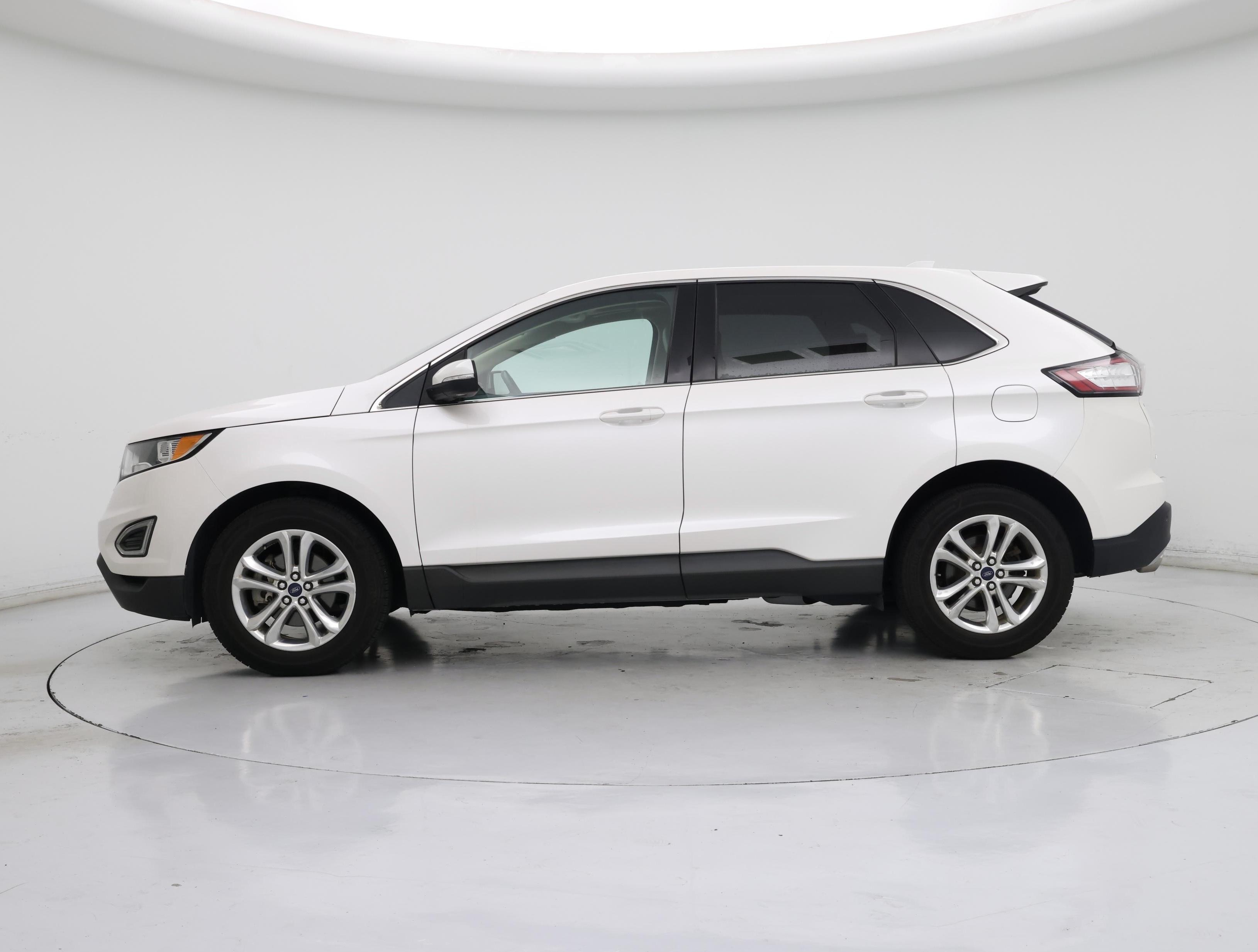Thumbnail: 2018 Ford Edge - 3