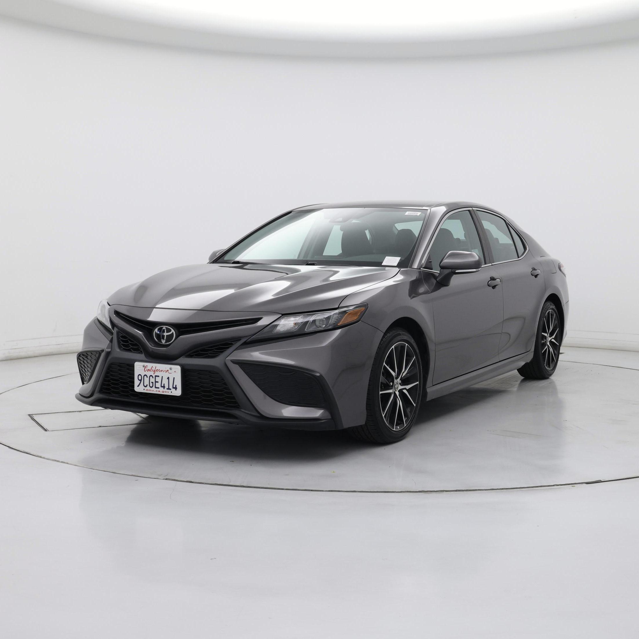 Thumbnail: 2022 Toyota Camry - 4