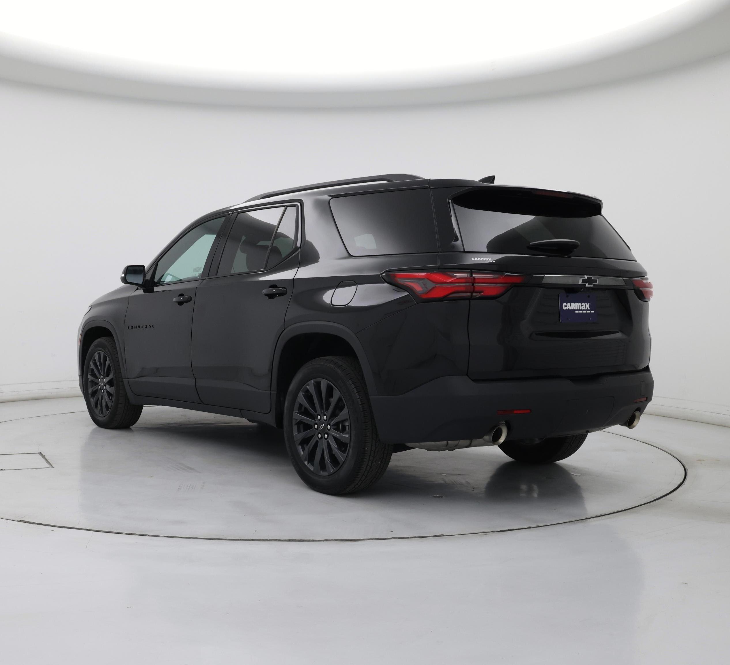 Thumbnail: 2023 Chevrolet Traverse - 2