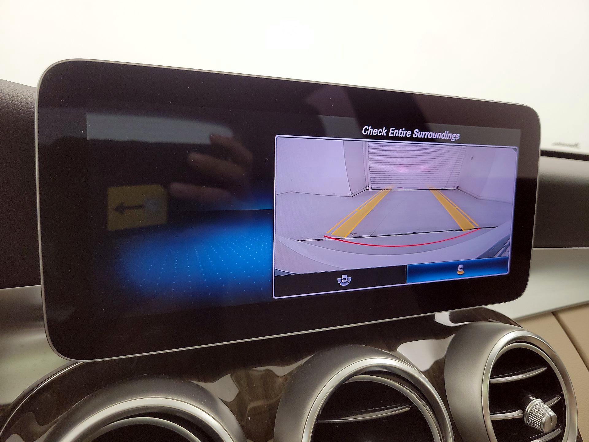 Thumbnail: 2020 Mercedes-Benz C-Class - 14