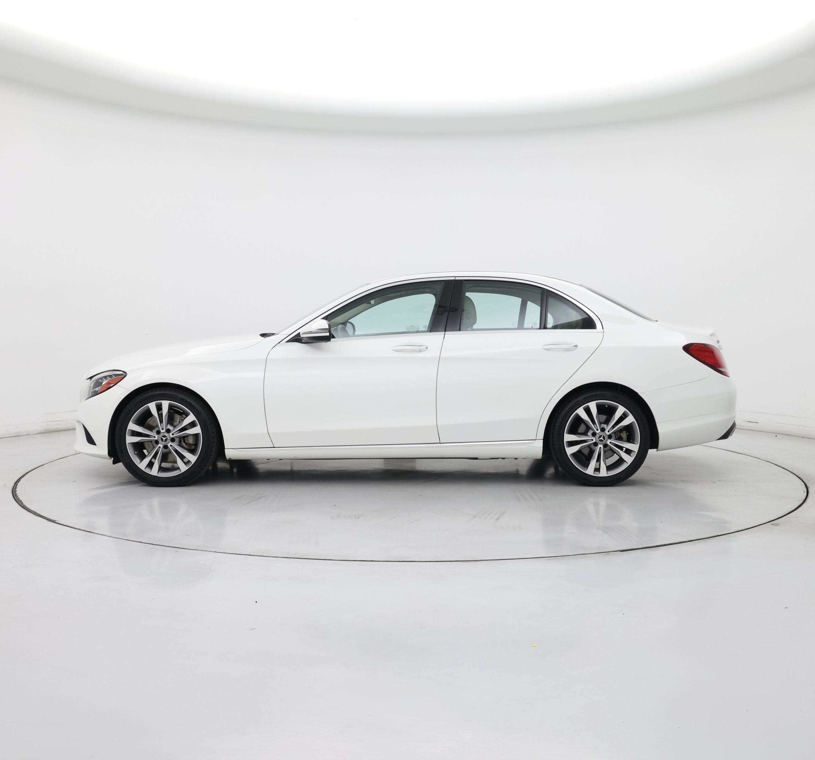 Thumbnail: 2020 Mercedes-Benz C-Class - 3