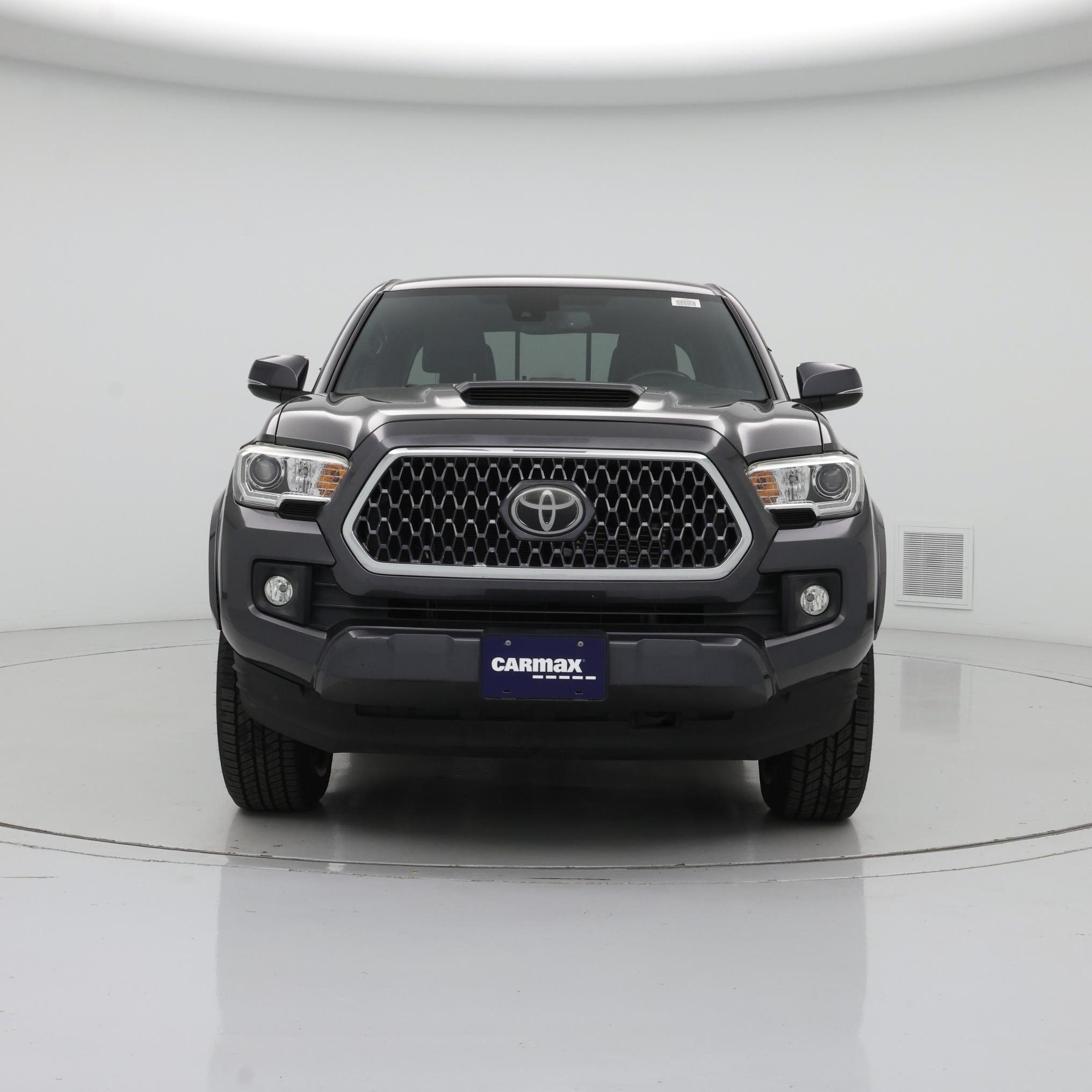Thumbnail: 2019 Toyota Tacoma - 5