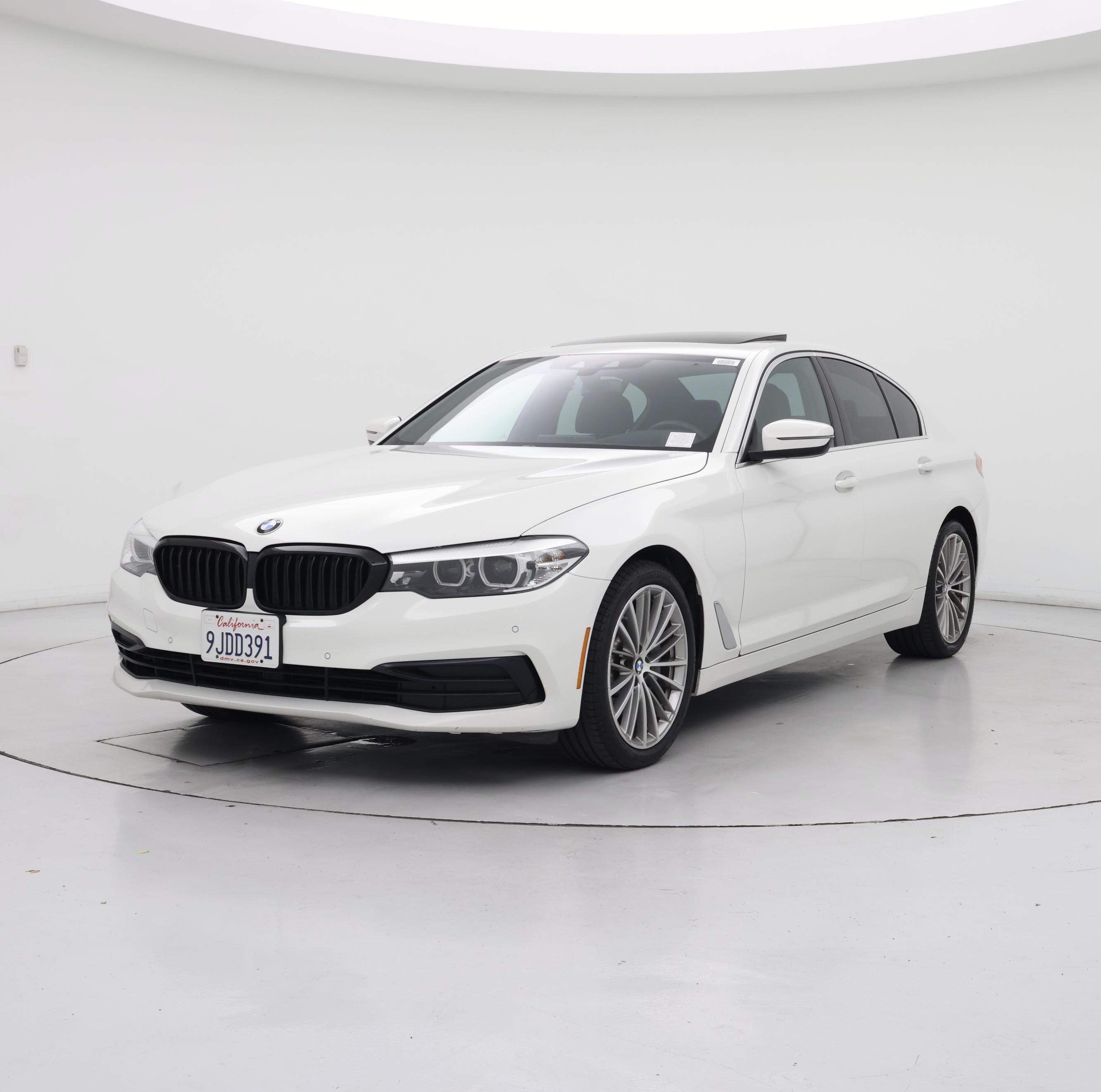 Thumbnail: 2020 BMW 5 Series - 4