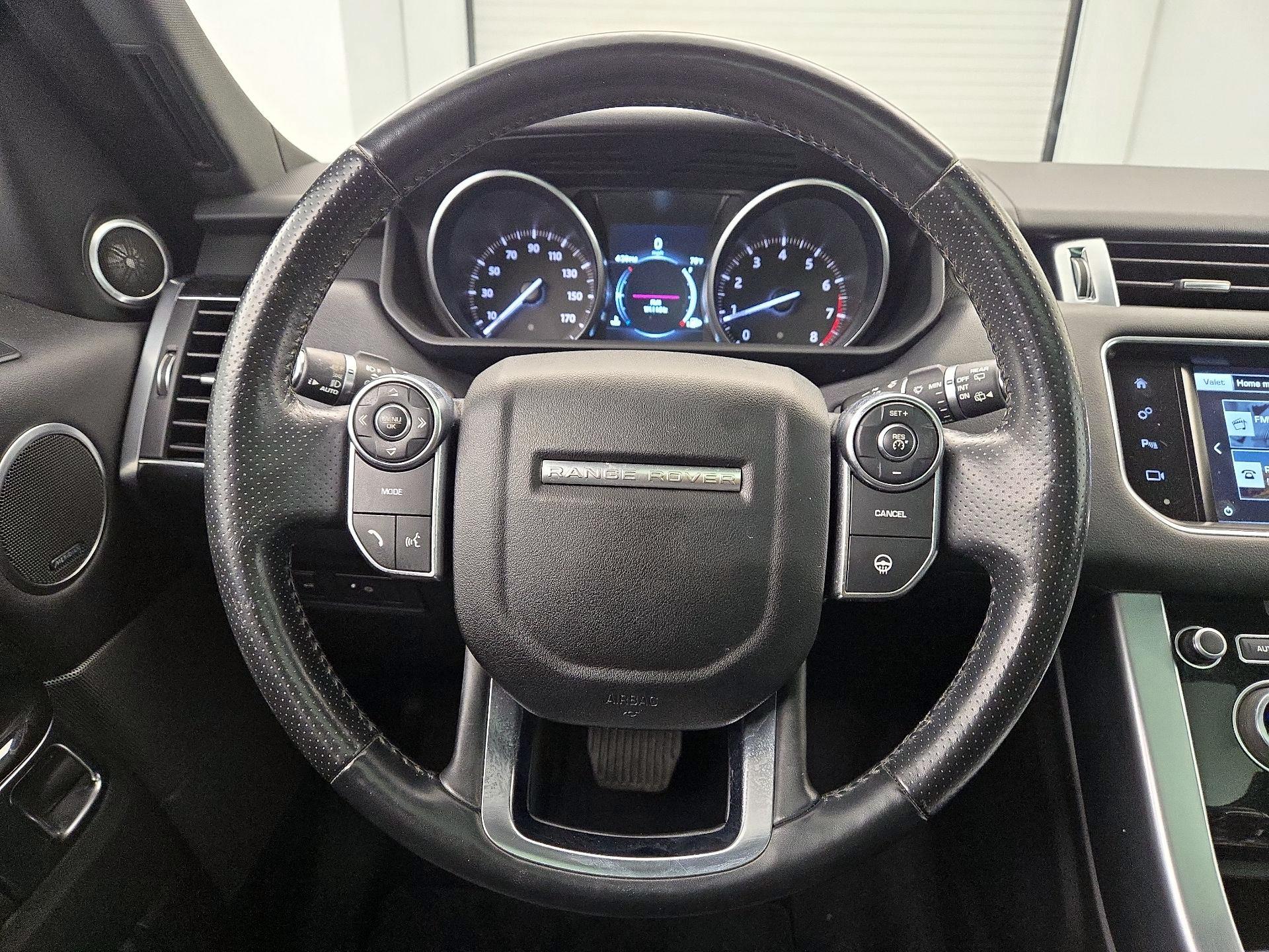 Thumbnail: 2016 Land Rover Range Rover Sport - 10