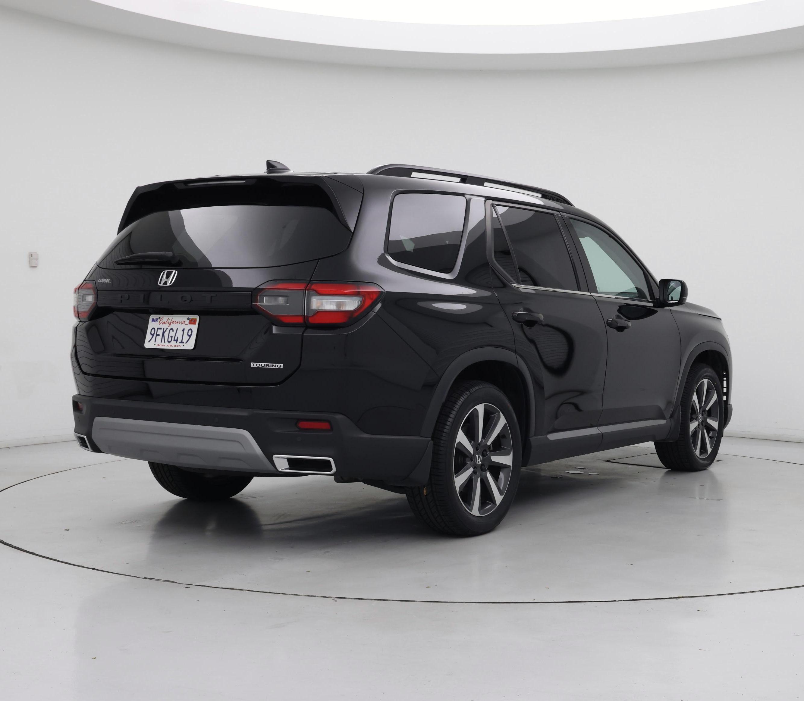 Thumbnail: 2023 Honda Pilot - 8