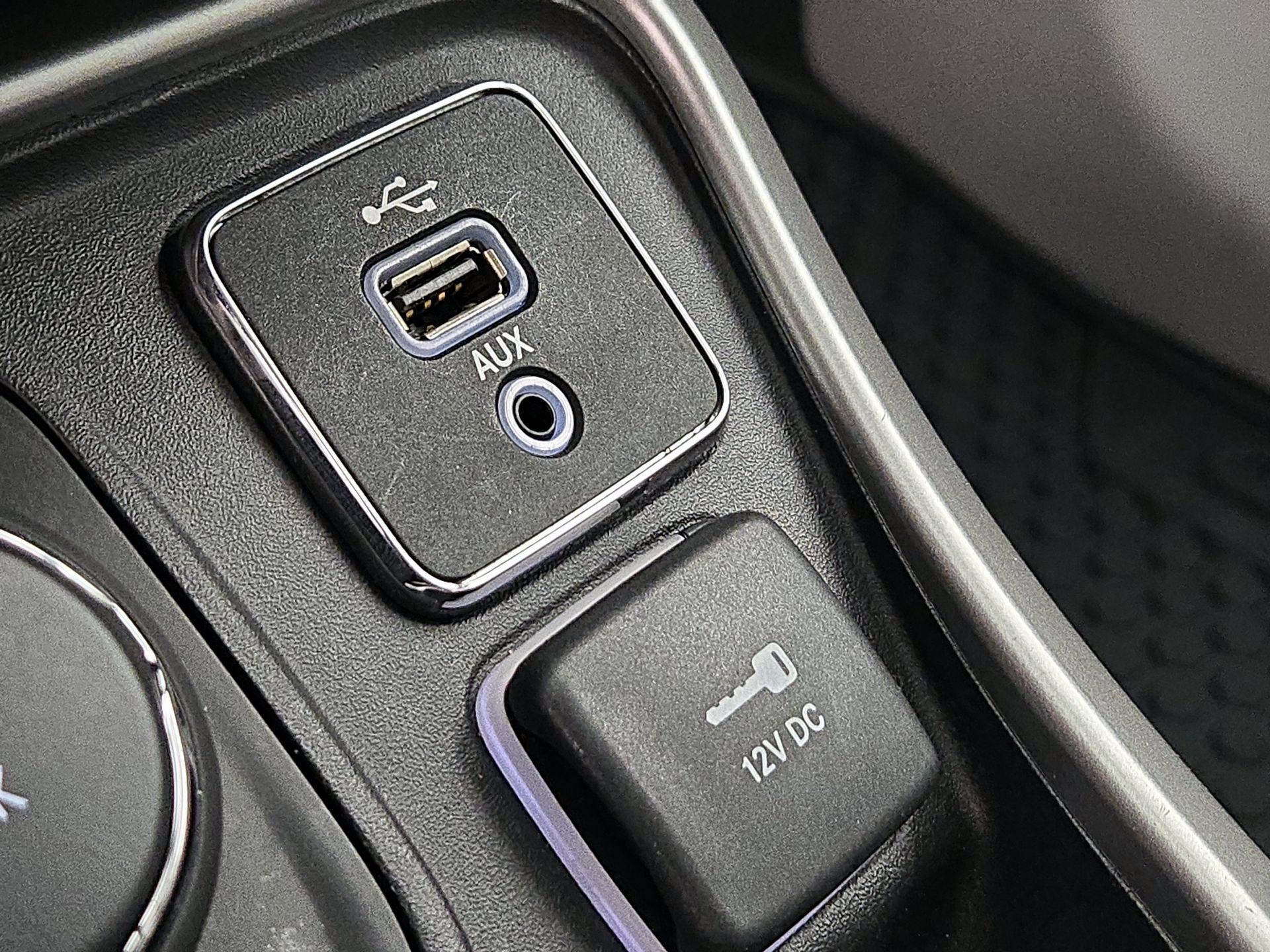 Thumbnail: 2018 Jeep Compass - 19
