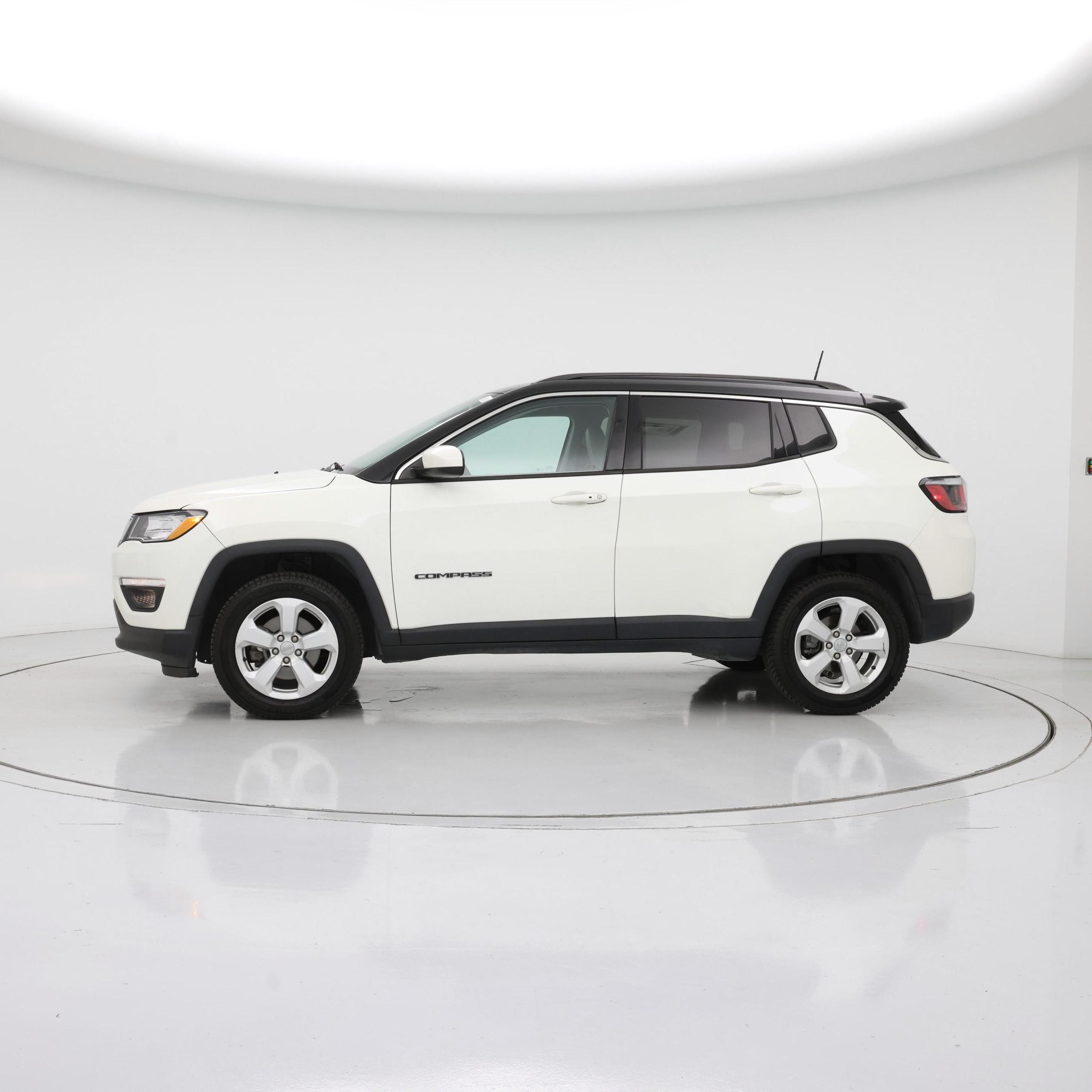 Thumbnail: 2018 Jeep Compass - 3