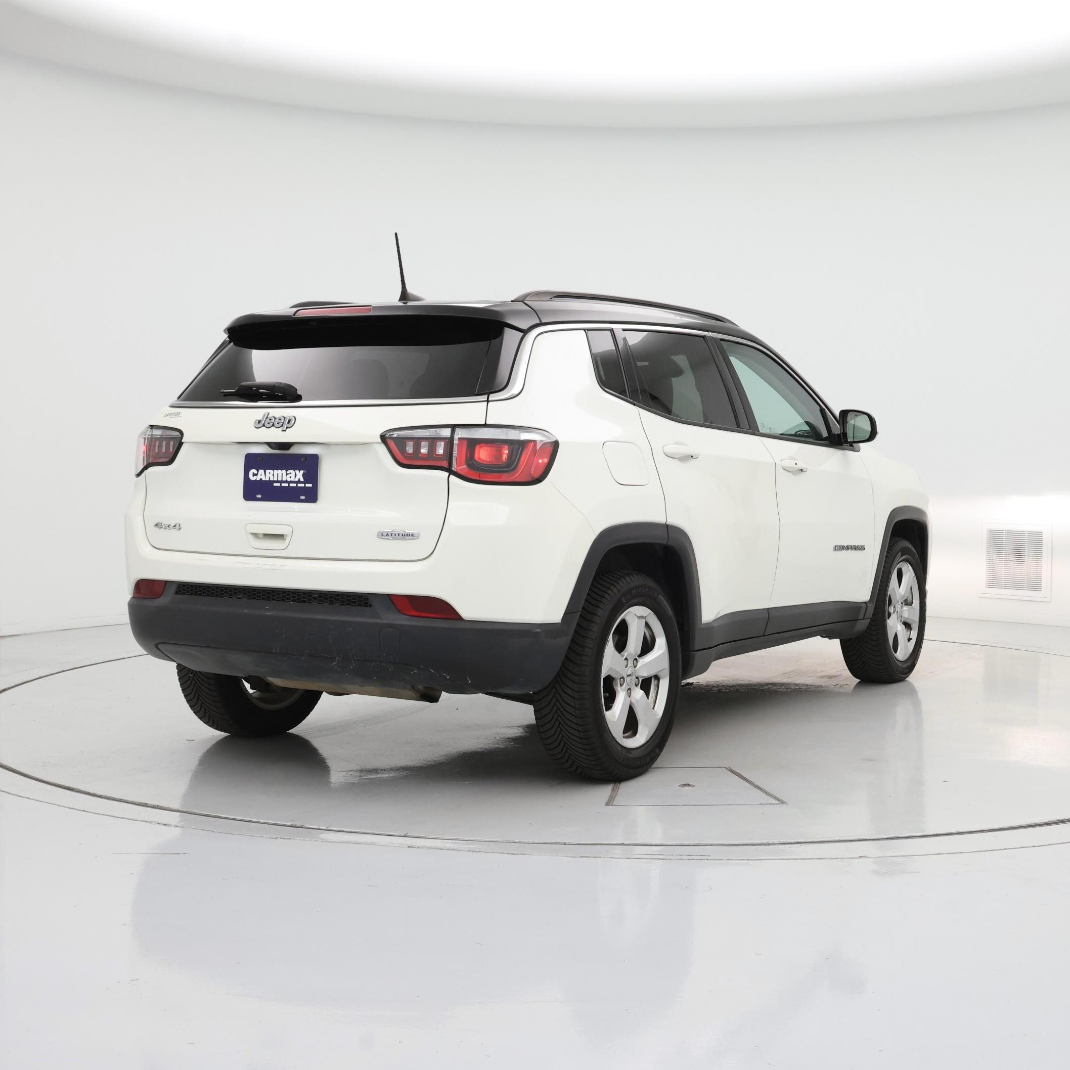 Thumbnail: 2018 Jeep Compass - 8