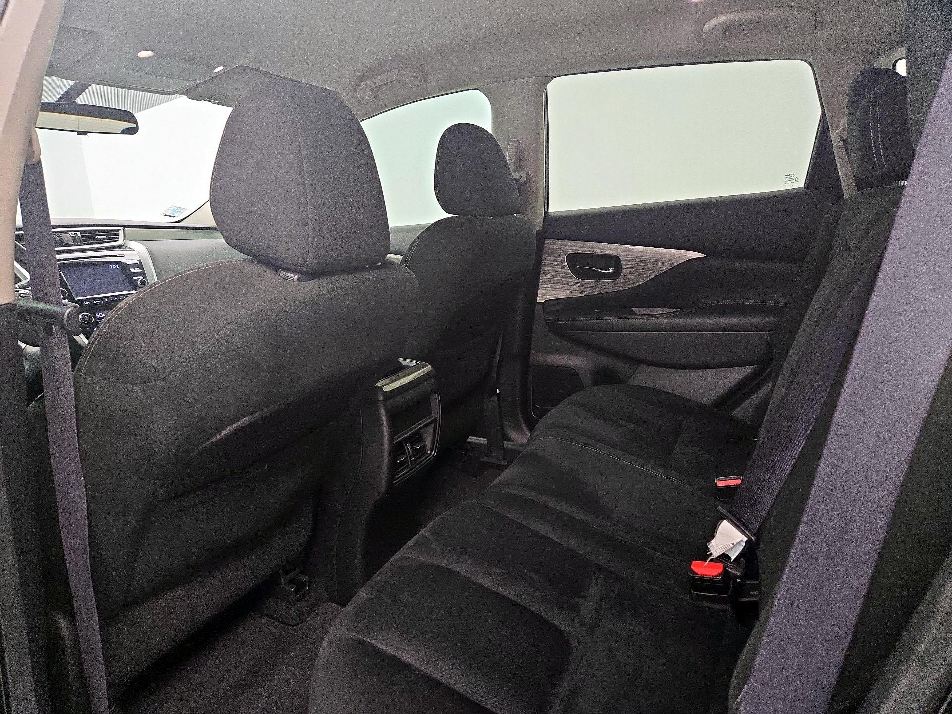 Thumbnail: 2015 Nissan Murano - 19