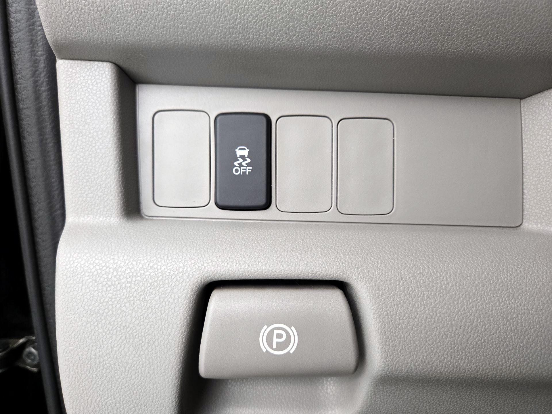 Thumbnail: 2015 Honda Pilot - 13