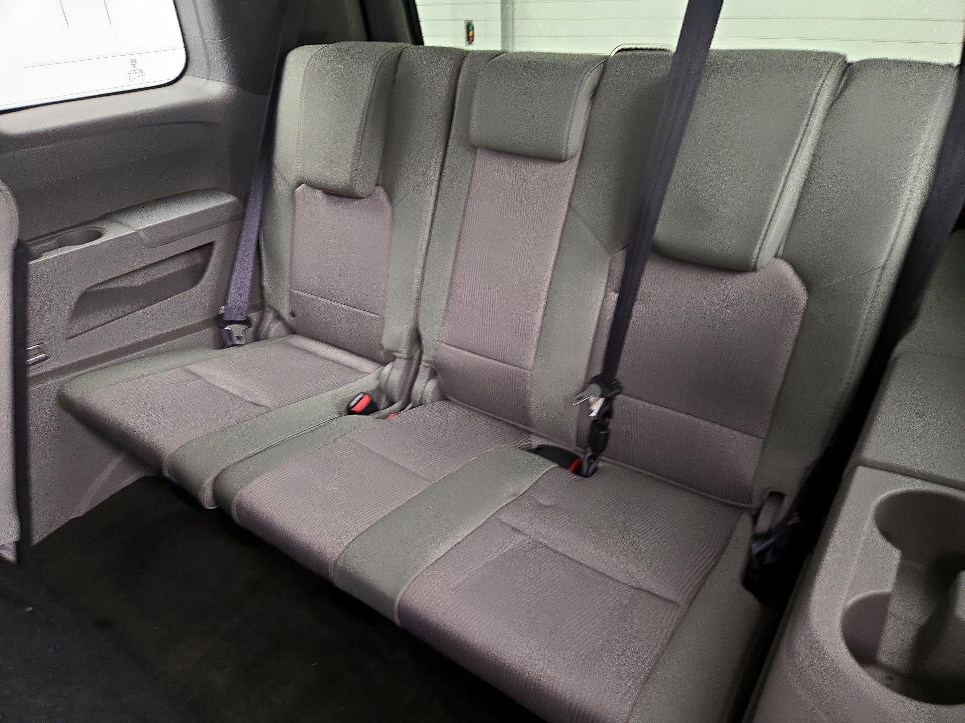 Thumbnail: 2015 Honda Pilot - 20