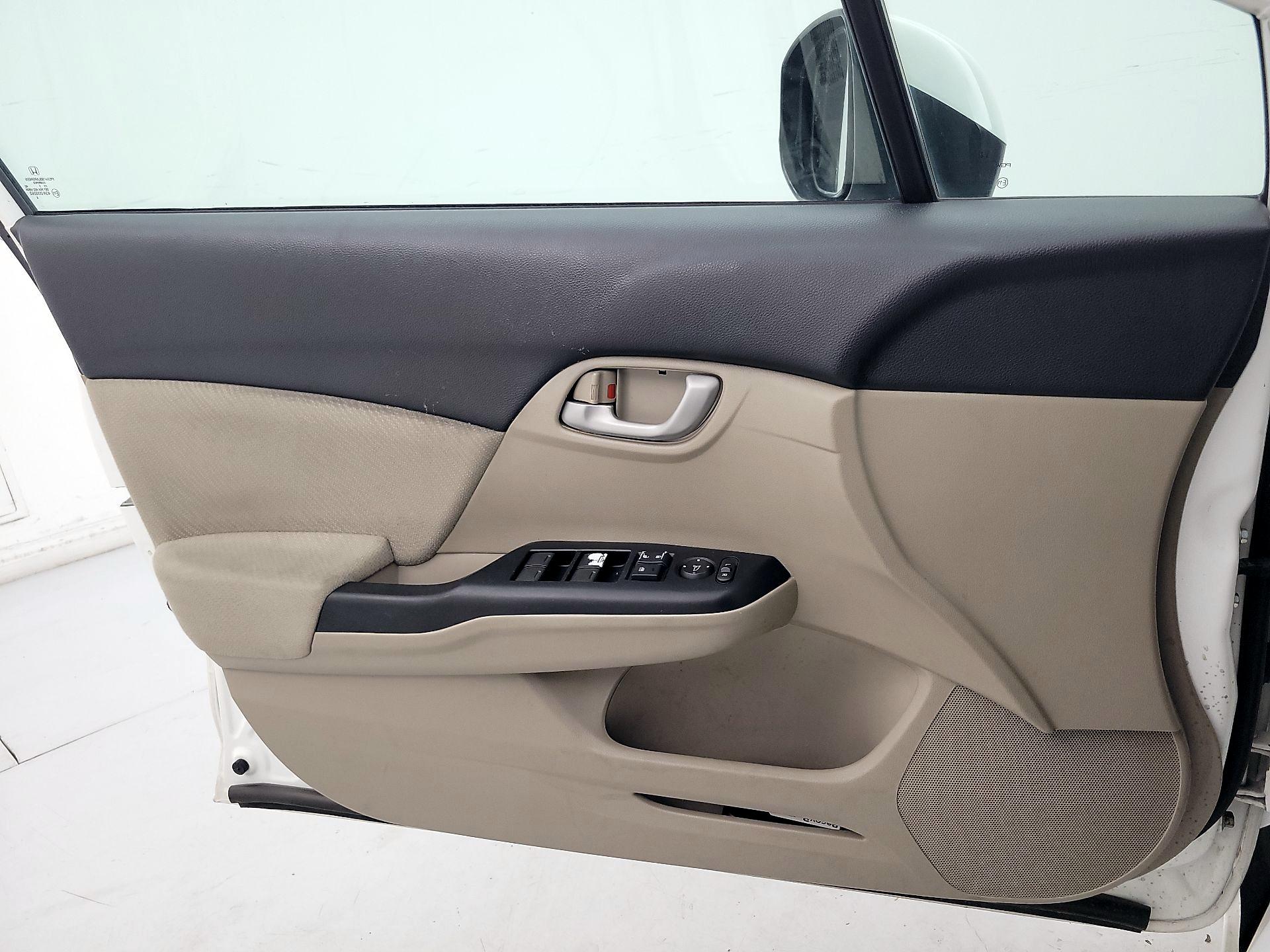 Thumbnail: 2013 Honda Civic - 12