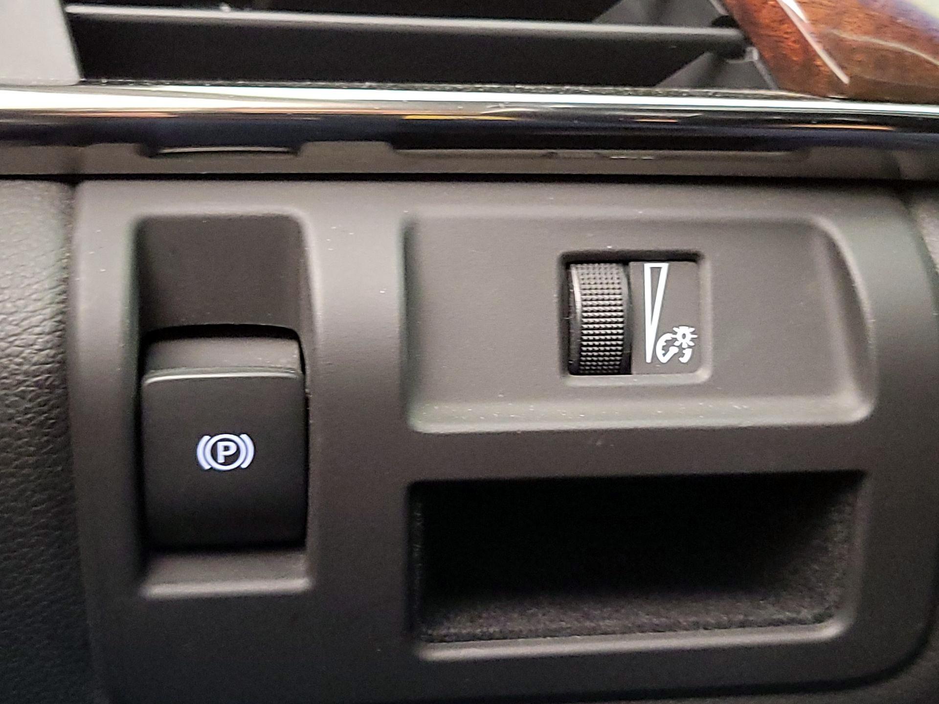Thumbnail: 2014 Cadillac CTS - 13