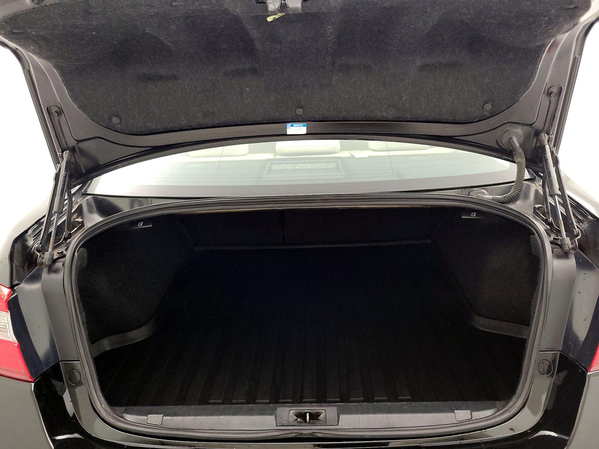 Thumbnail: 2016 Subaru Legacy - 20