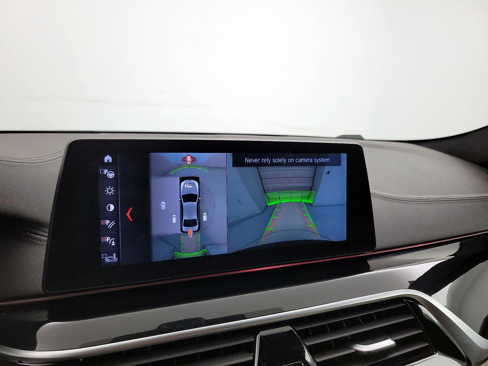Thumbnail: 2018 BMW 5 Series - 15