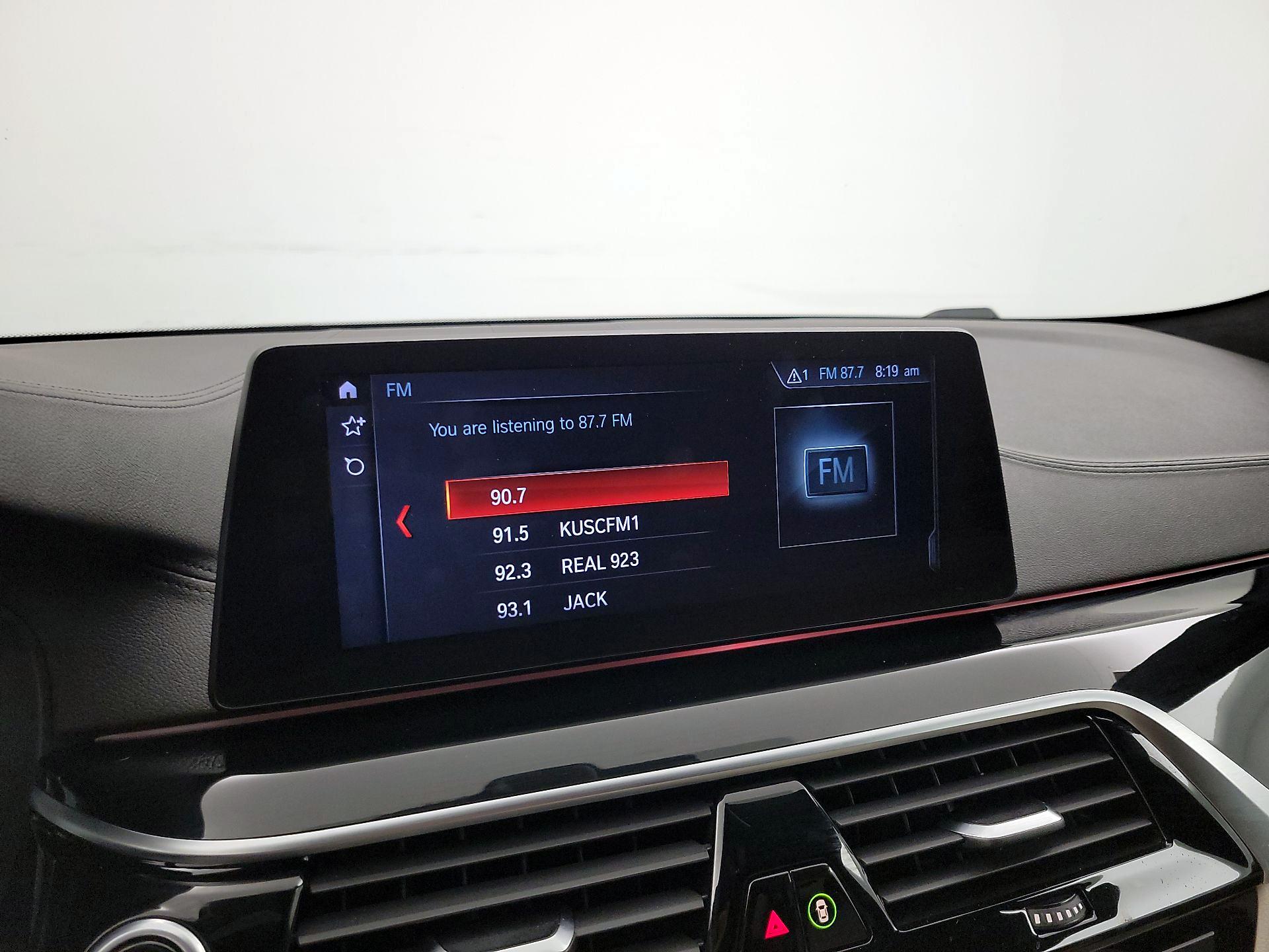Thumbnail: 2018 BMW 5 Series - 16