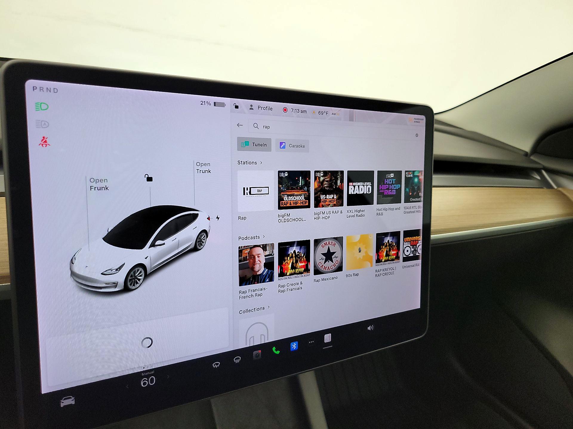 Thumbnail: 2021 Tesla Model 3 - 15
