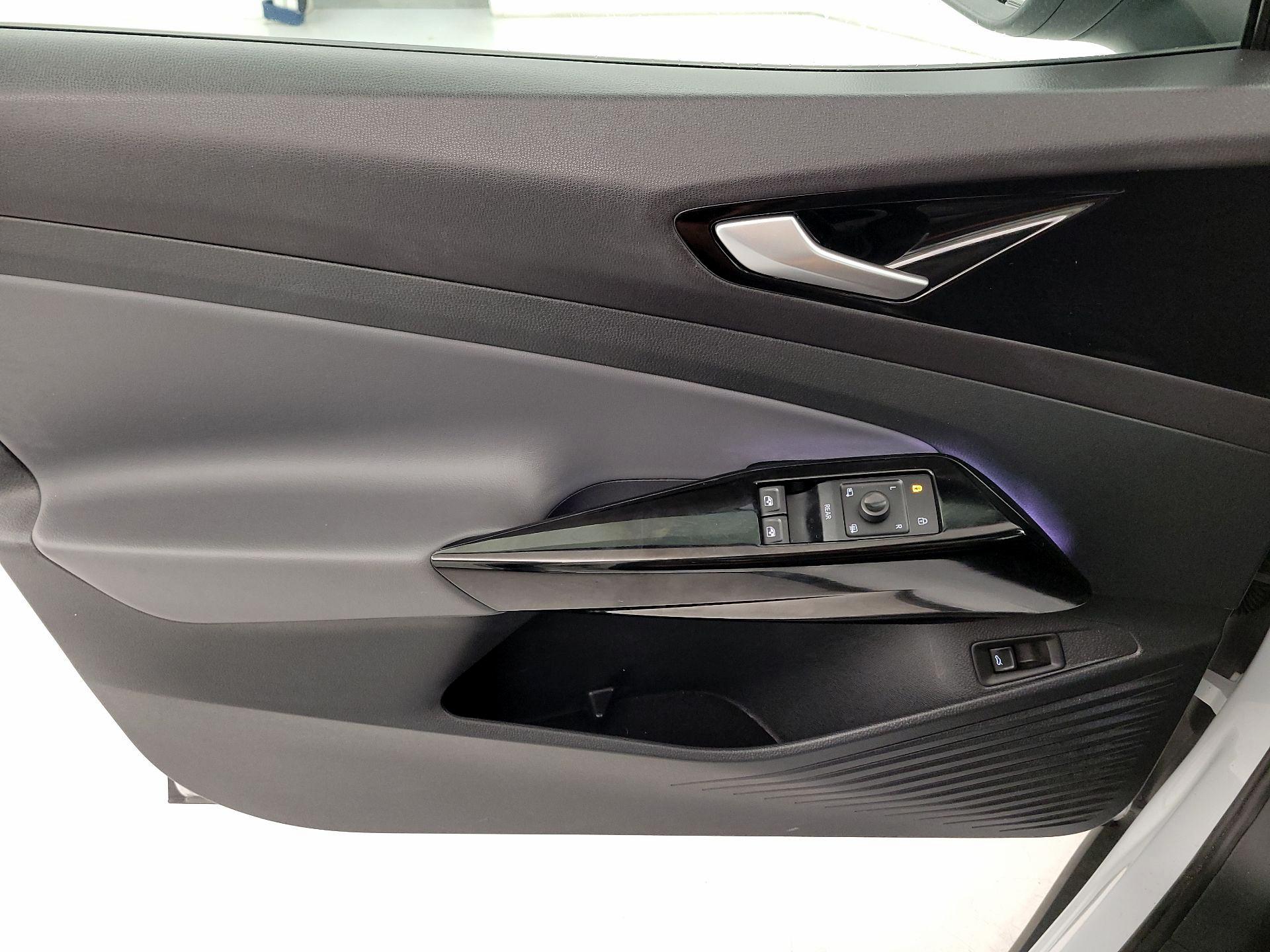Thumbnail: 2021 Volkswagen ID.4 - 12