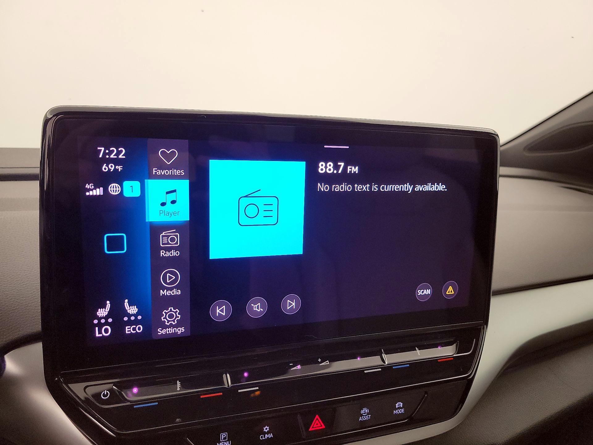 Thumbnail: 2021 Volkswagen ID.4 - 16
