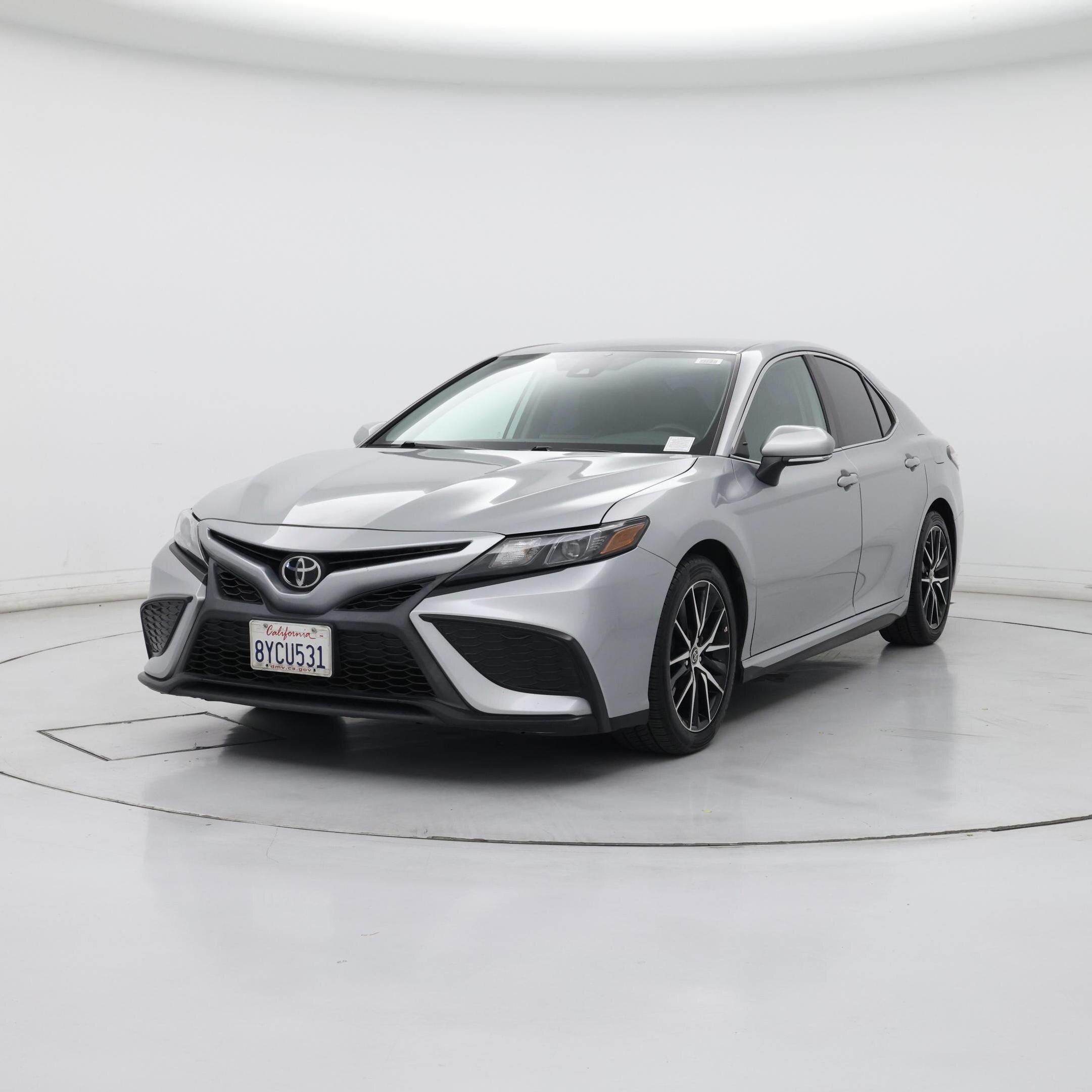 Thumbnail: 2021 Toyota Camry - 4