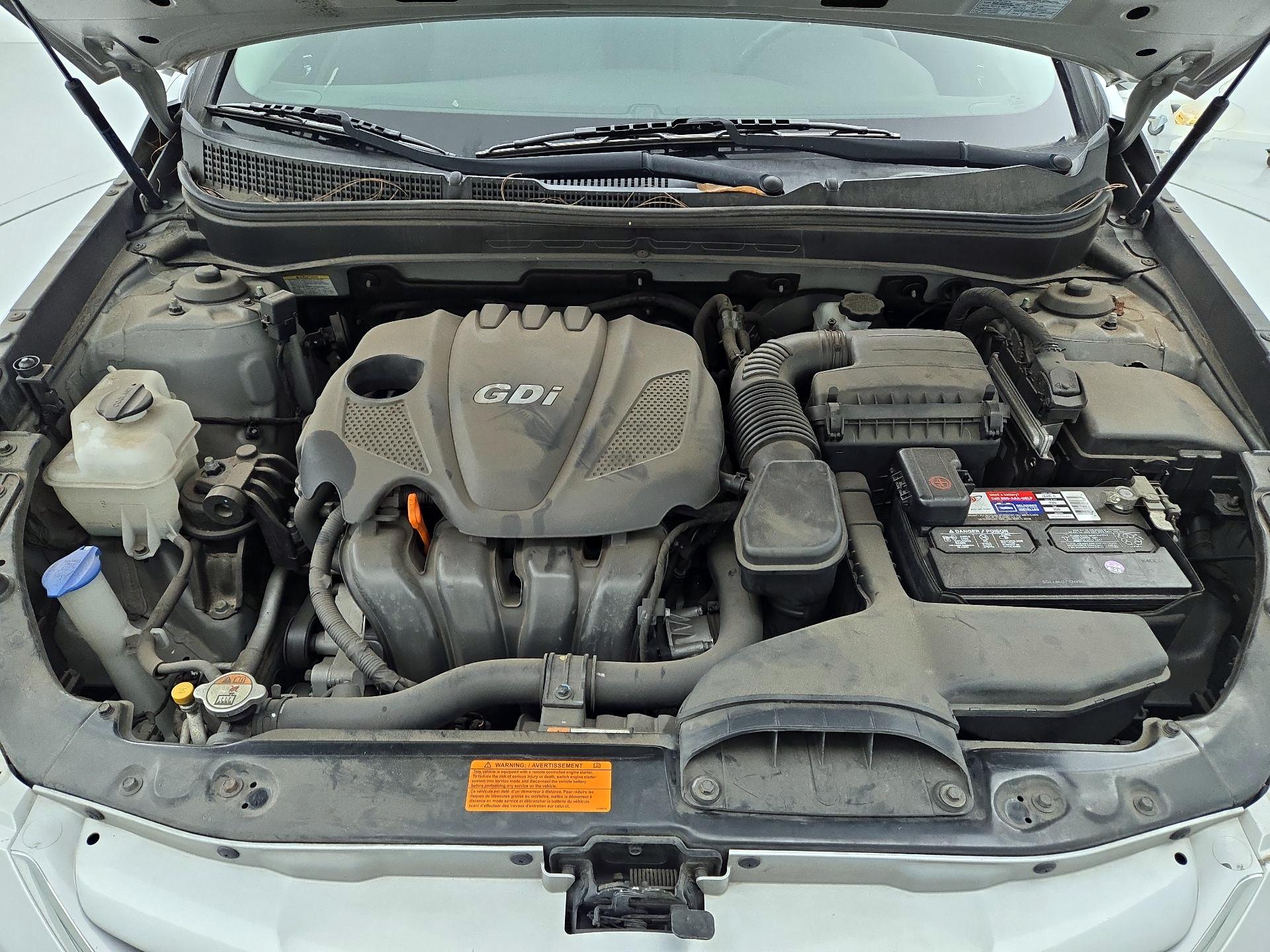 Thumbnail: 2013 Hyundai Sonata - 20