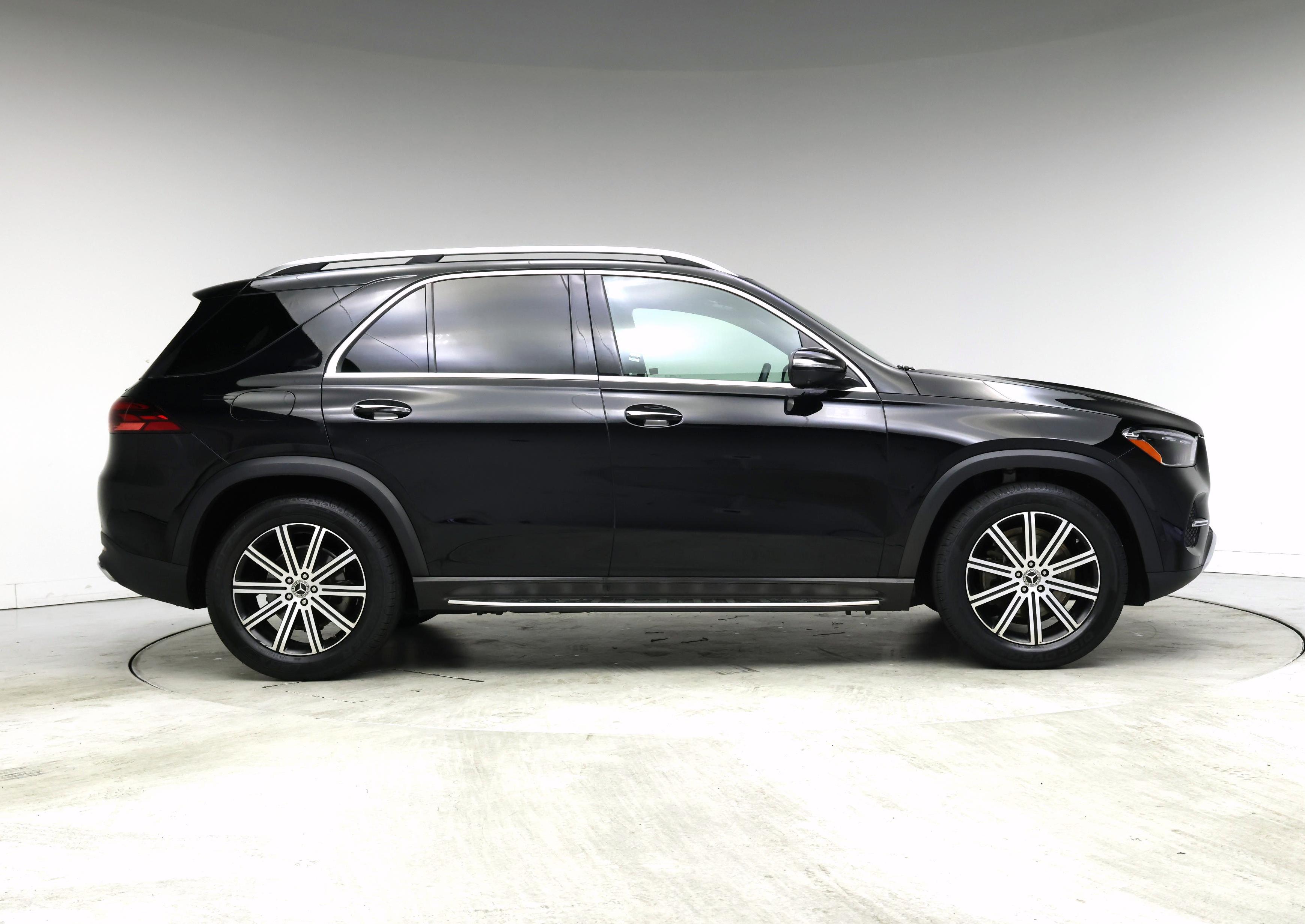 Thumbnail: 2024 Mercedes-Benz GLE - 7