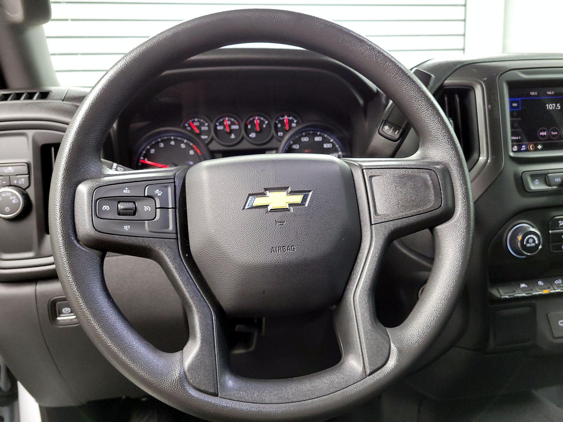 Thumbnail: 2024 Chevrolet Silverado 1500 - 10