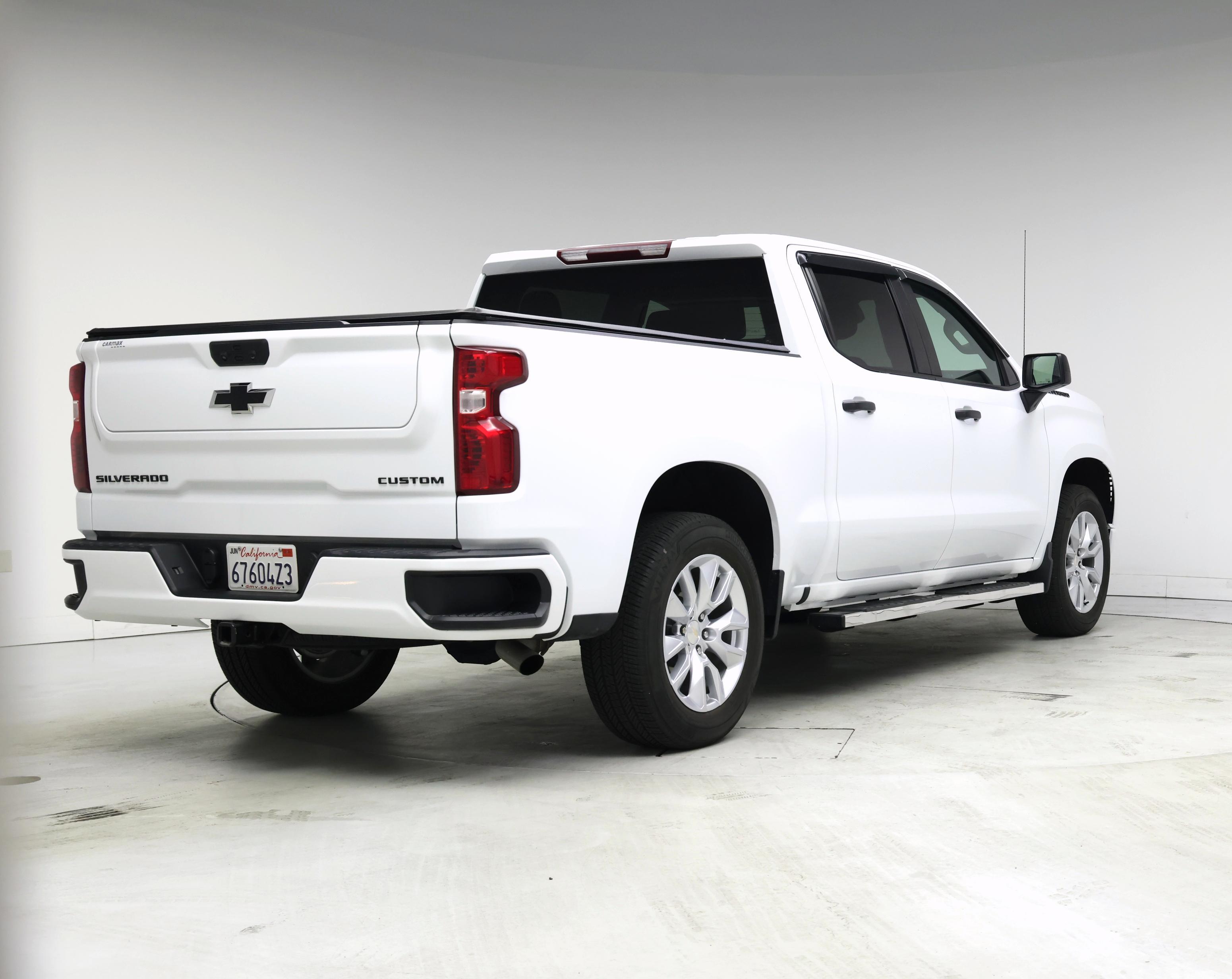 Thumbnail: 2024 Chevrolet Silverado 1500 - 8