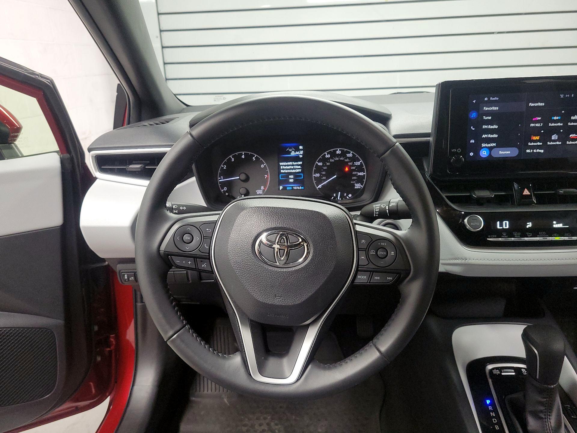 Thumbnail: 2023 Toyota Corolla - 10