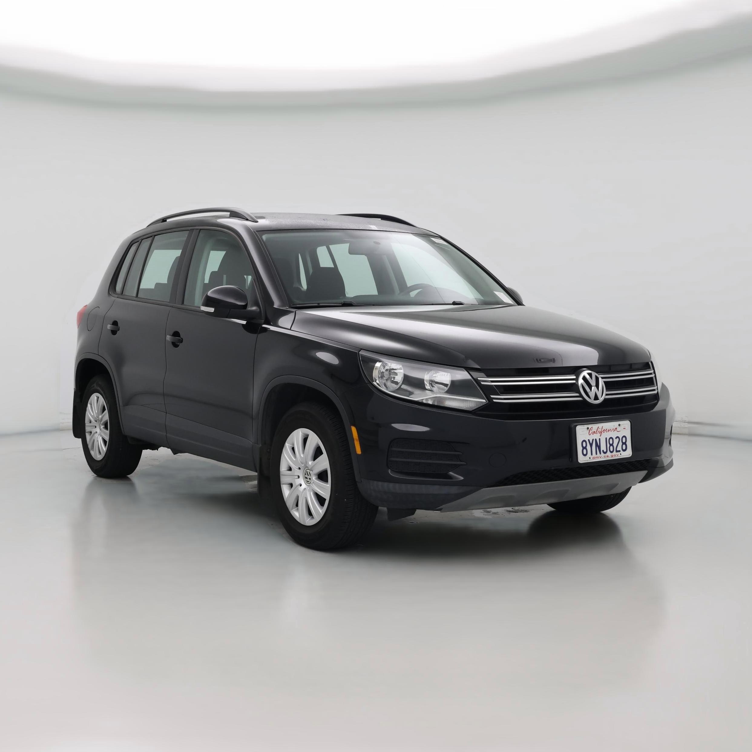 Thumbnail: 2017 Volkswagen Tiguan - 1