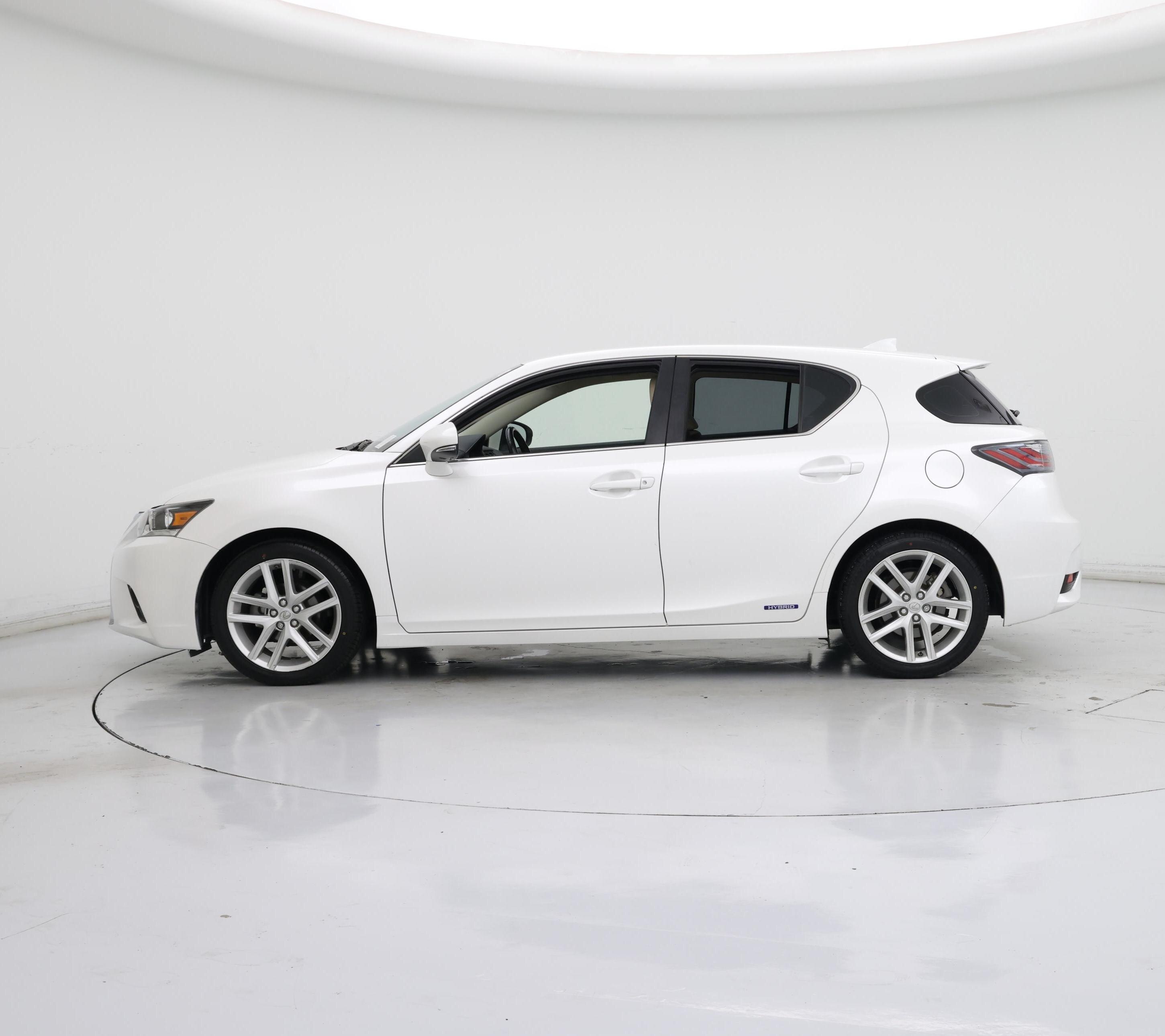 Thumbnail: 2017 Lexus CT - 3