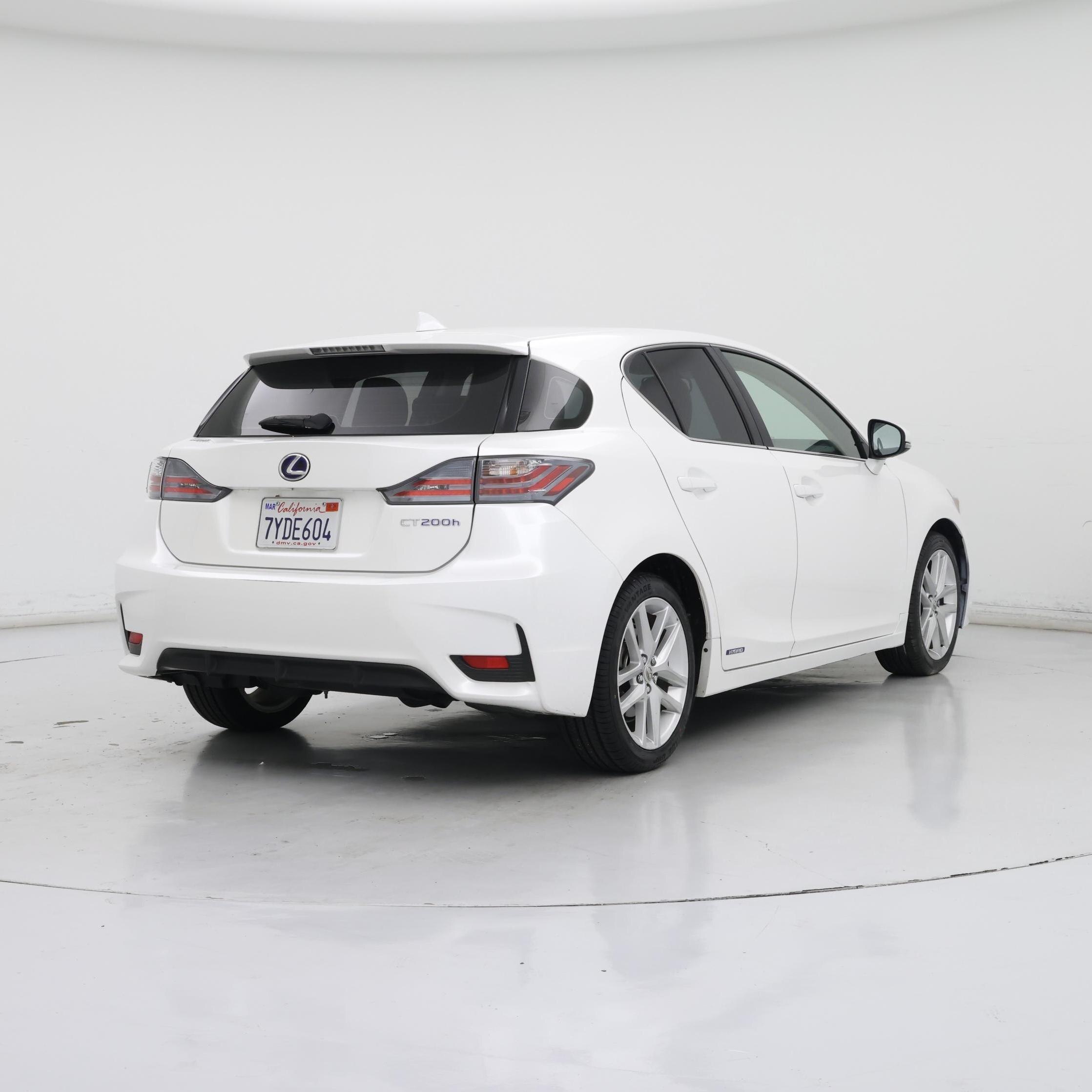 Thumbnail: 2017 Lexus CT - 8
