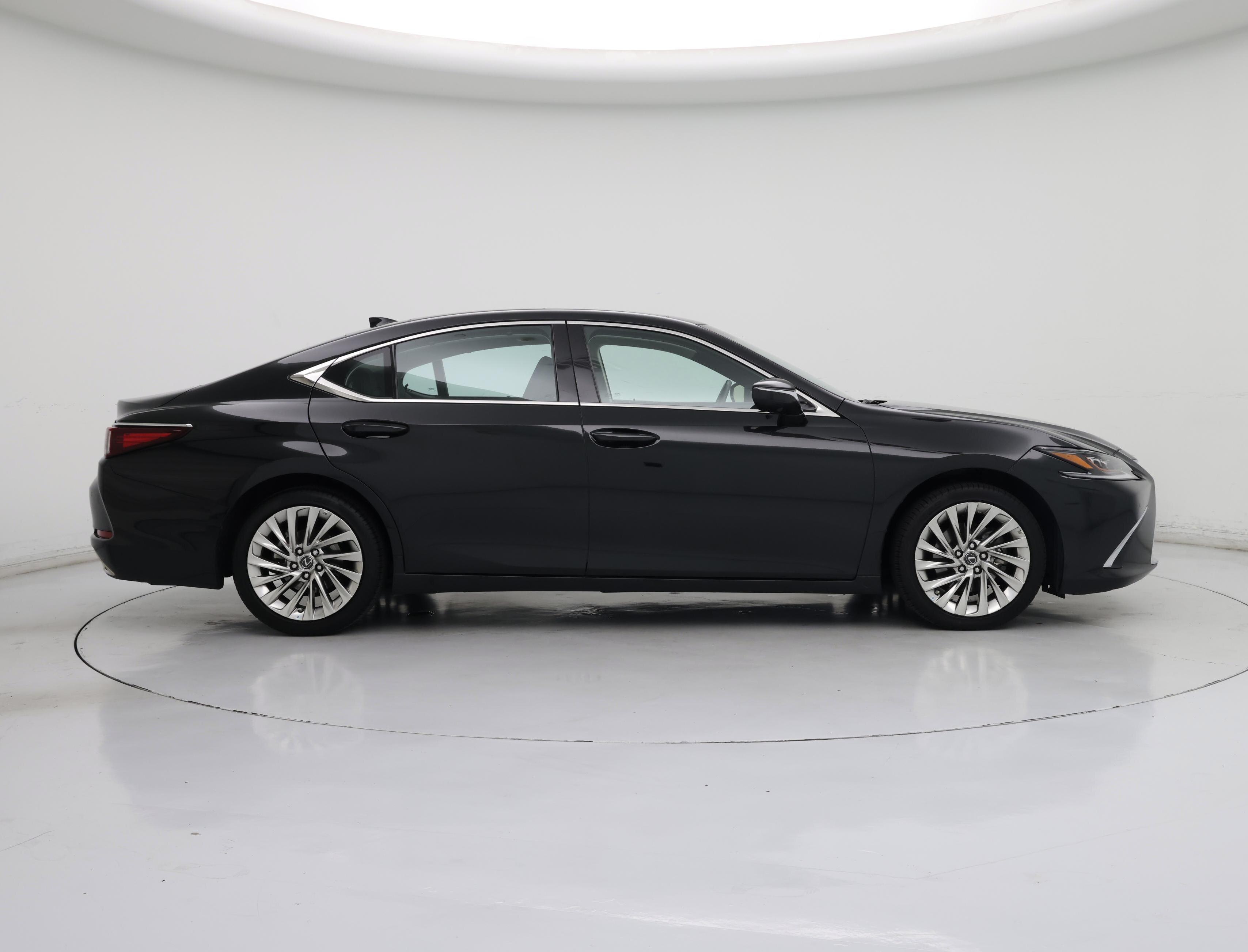 Thumbnail: 2019 Lexus ES - 7
