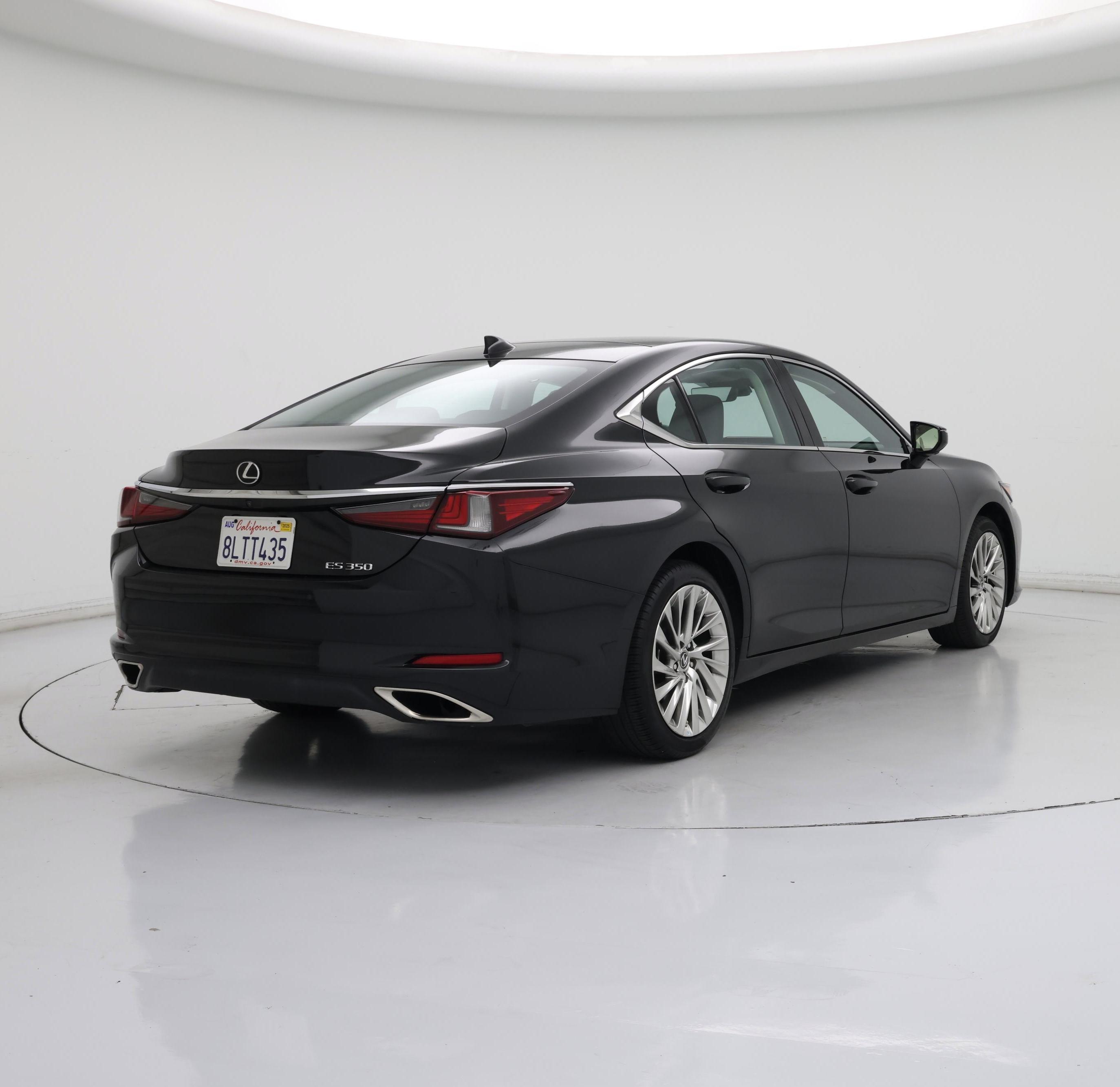 Thumbnail: 2019 Lexus ES - 8